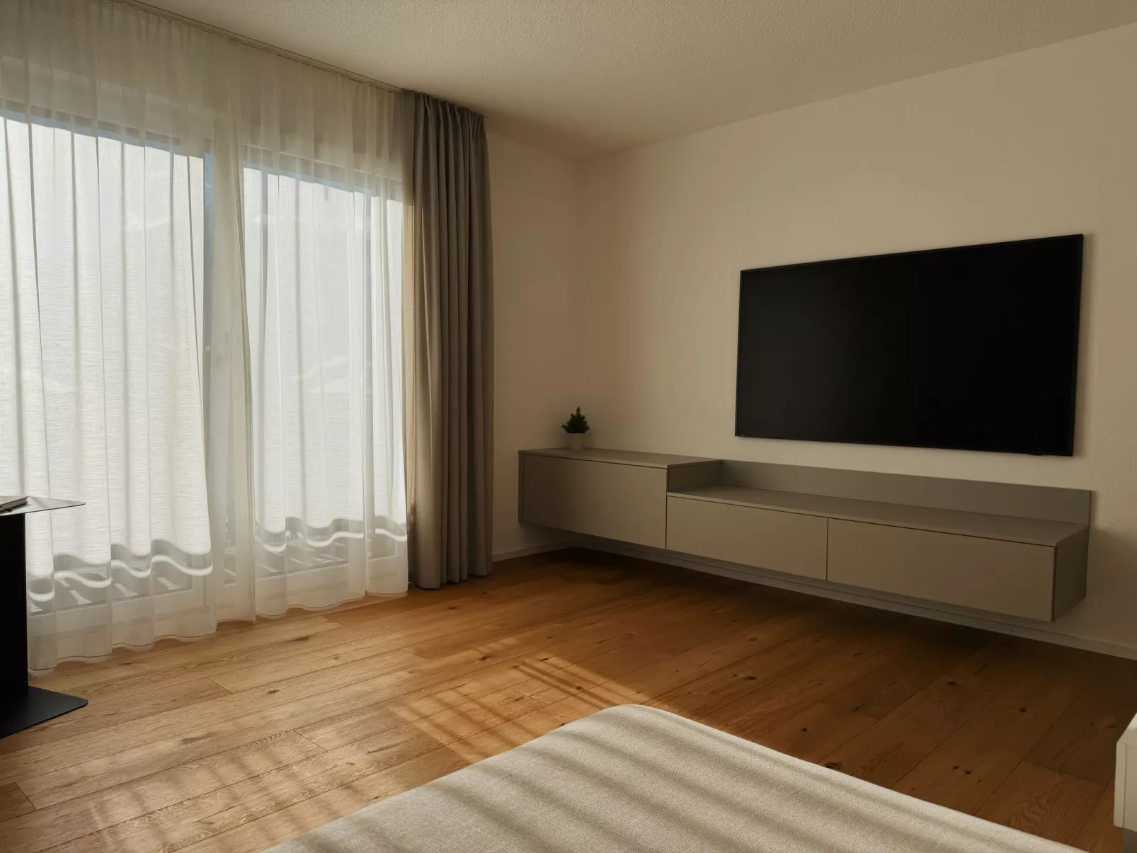 Sunnuhof Lodge-Binnen