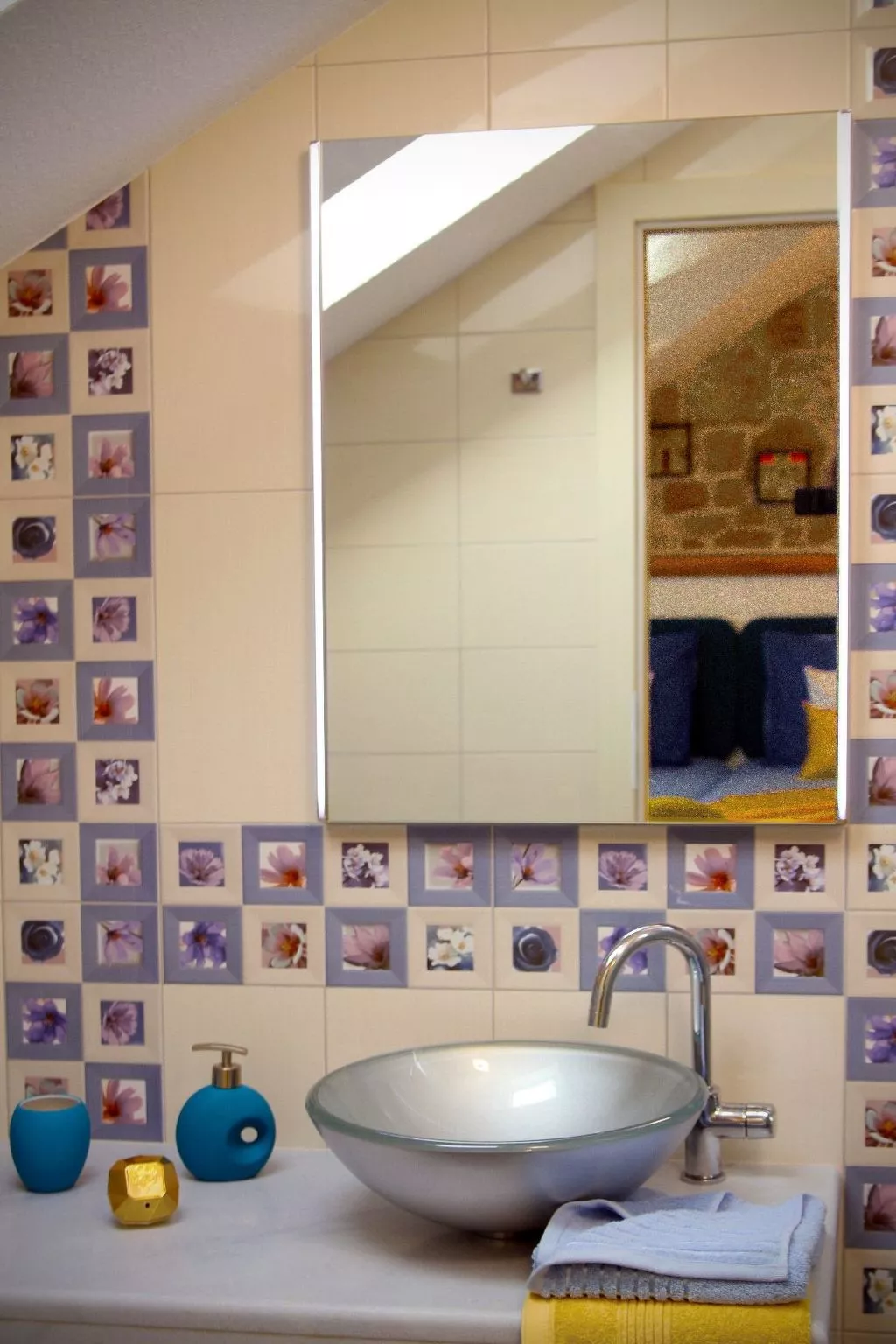 In Bol mit privatem Parkplatz-Binnen