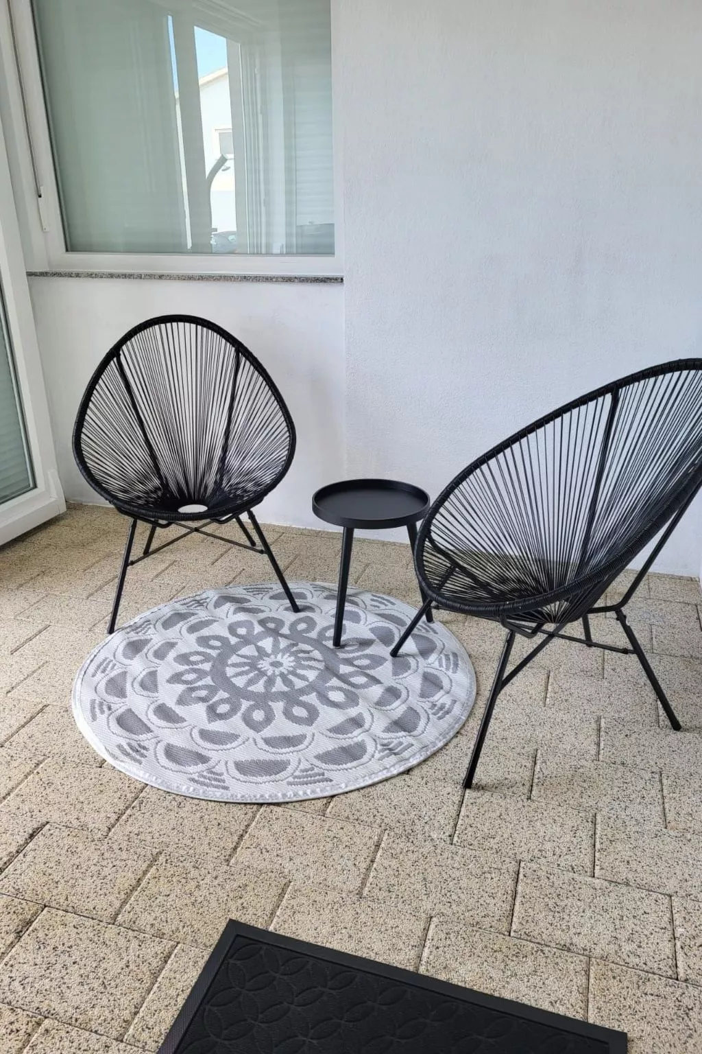 Appartement Dani am Strand mit herrlichem Meerblick-Buiten