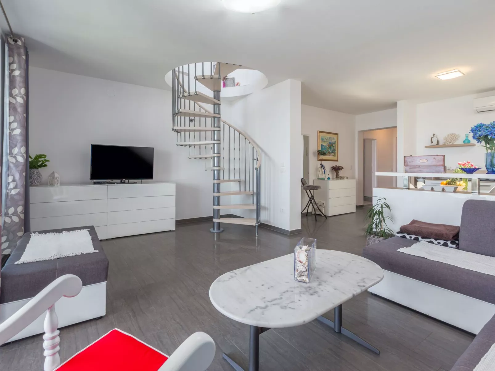 Villa direkt am Meer und Strand mit herrlichem Blick-Binnen