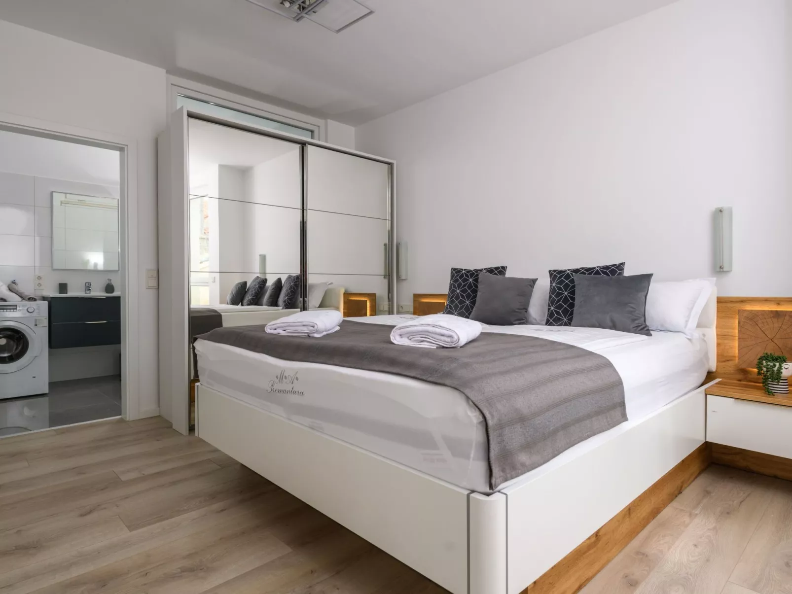 MA Premantura Luxus Apartment Nr. 2 mit Meerblick und Parkplatz für 2+2 Persone-Image-tags.info