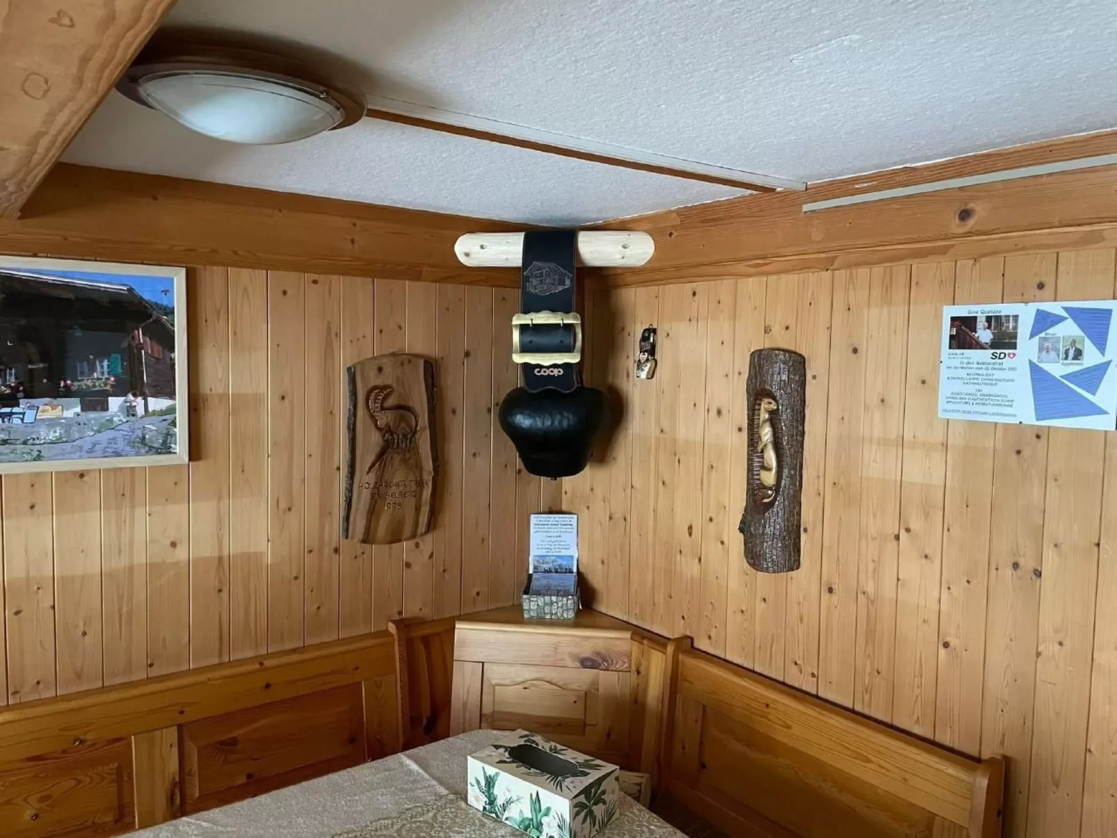 Mit Bergblick-Binnen