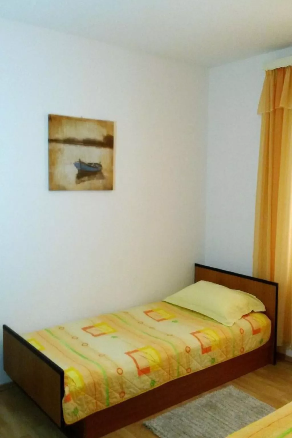 In Turanj mit Grill und Terrasse-Binnen