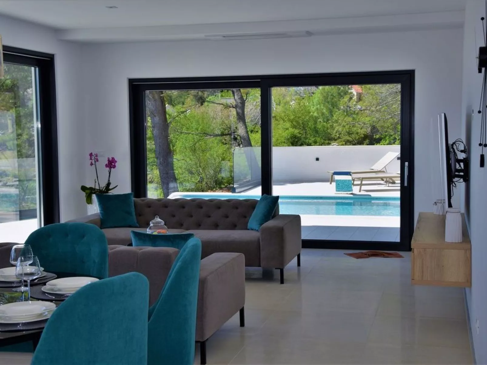 Ferienvilla "Villa Melody" mit privatem Pool-Binnen