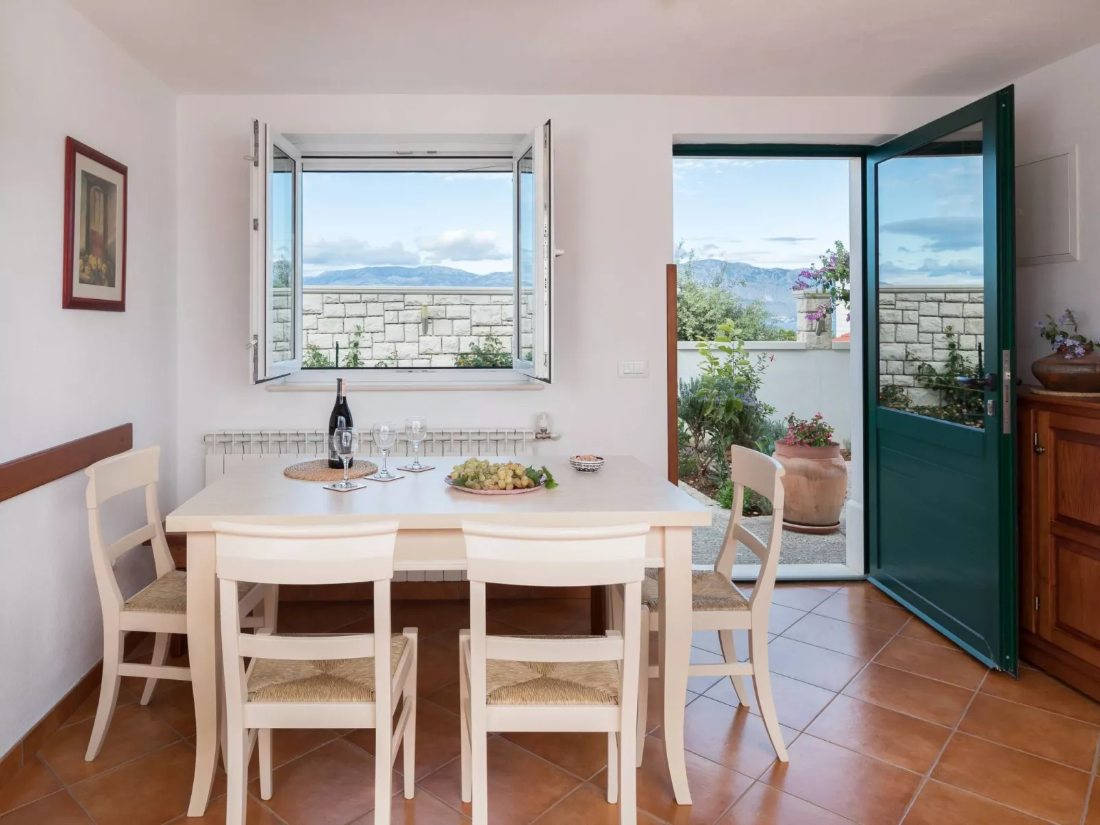 Luxuriöses Studio-Apartment mit Terrasse-Binnen