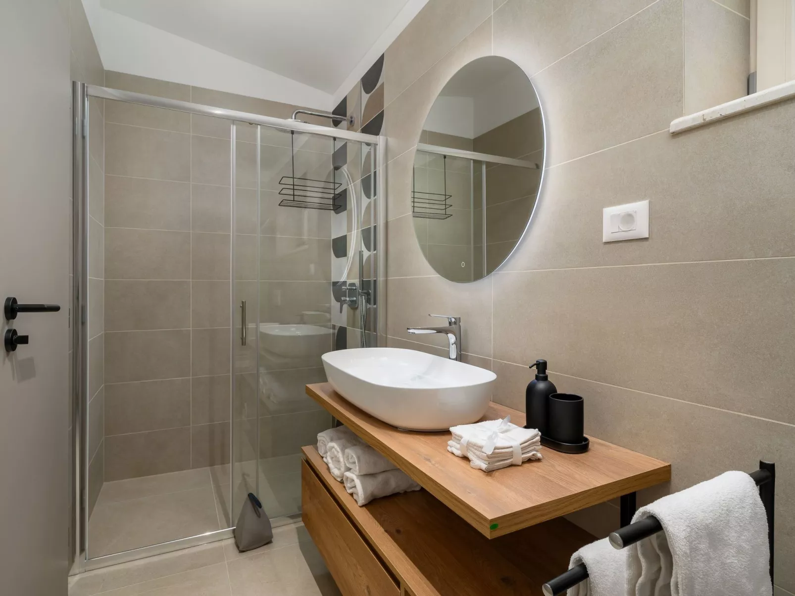 „Villa Natalia“ mit Meerblick-Binnen