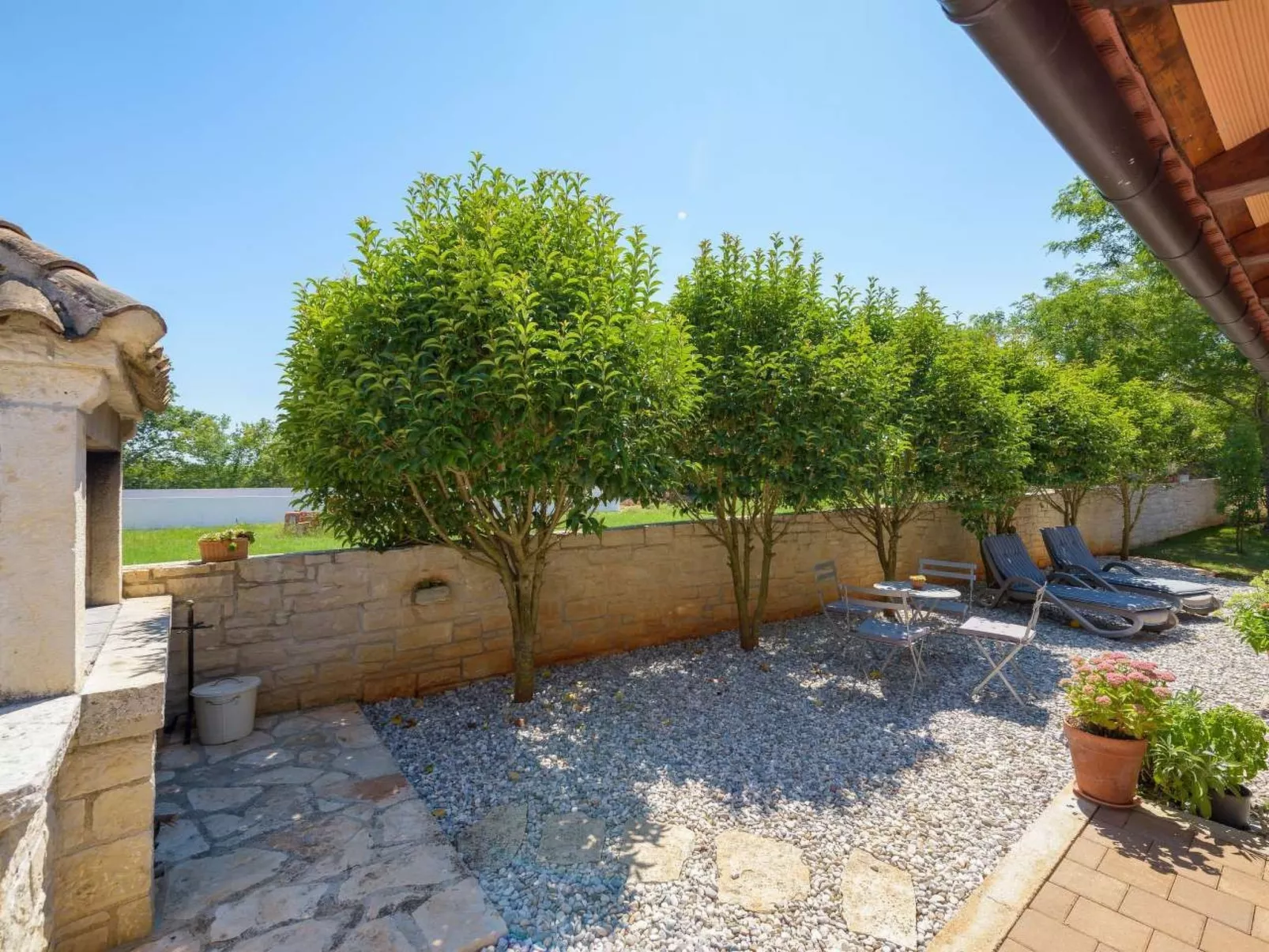 Villa Crystal-Image-tags.info