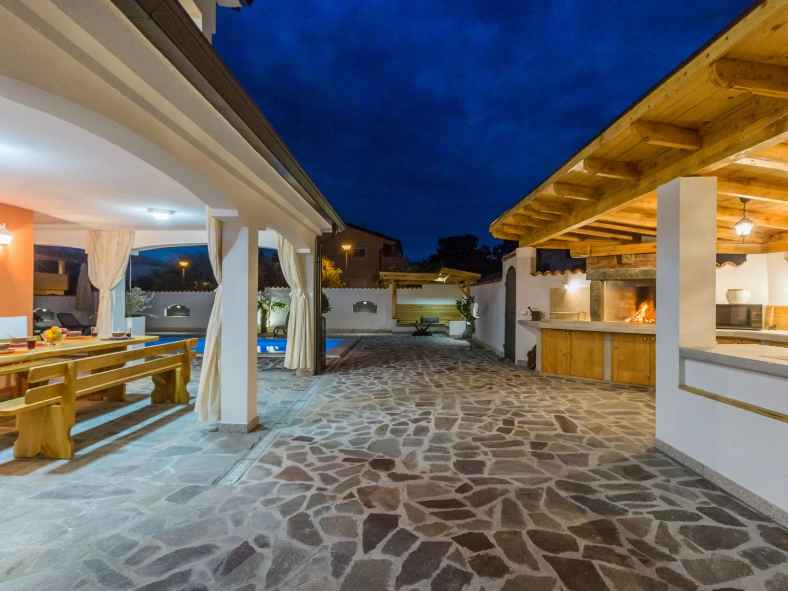 Villa Deni-Image-tags.info