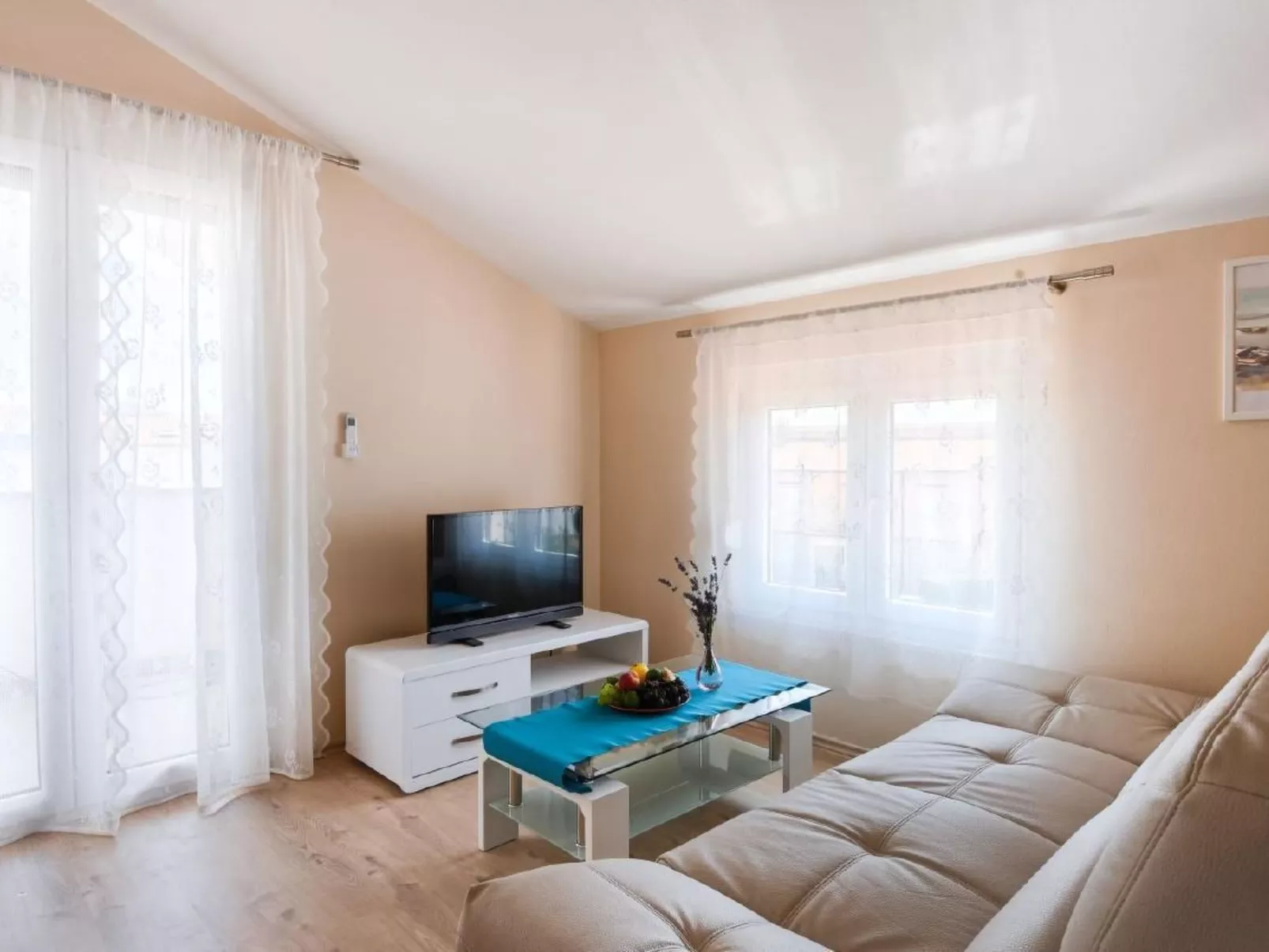 Residence Paradiso 3-Image-tags.info