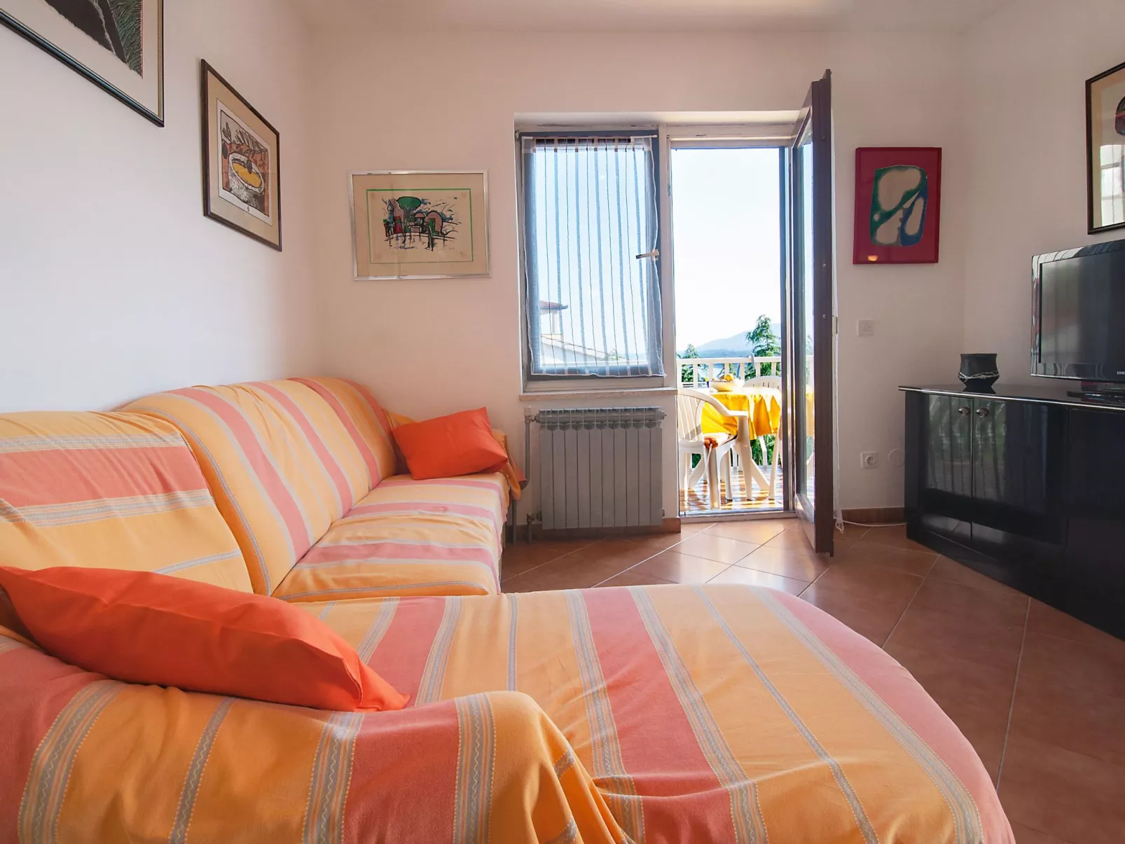 "Sunny View A2C" mit Balkon-Binnen