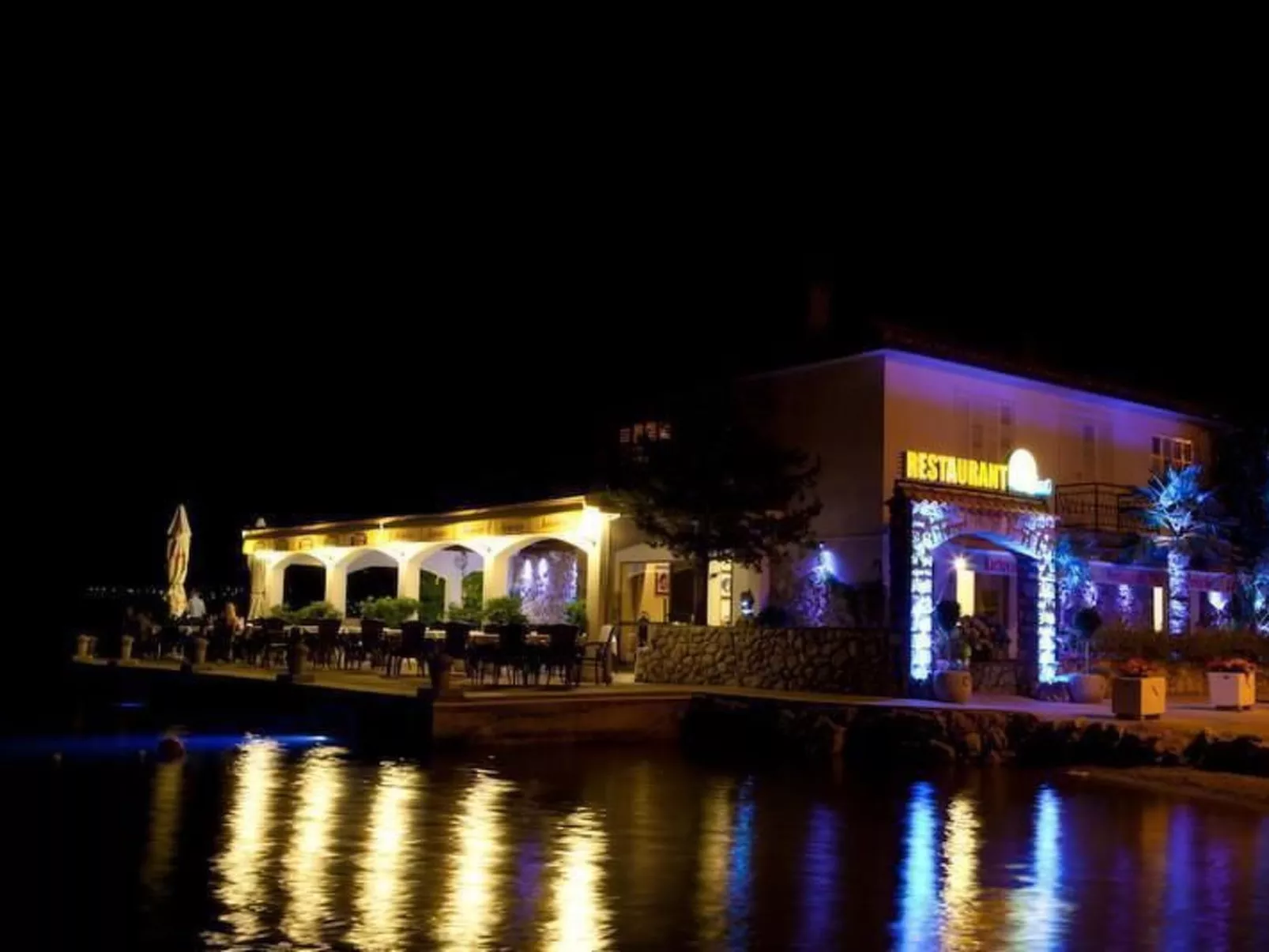 Moderne Wohnung im Erdgeschoss-Image-tags.info