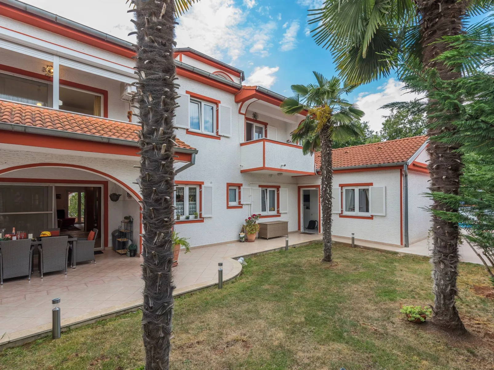 Charmante Familienvilla, in der Hunde willkommen sind-Image-tags.info