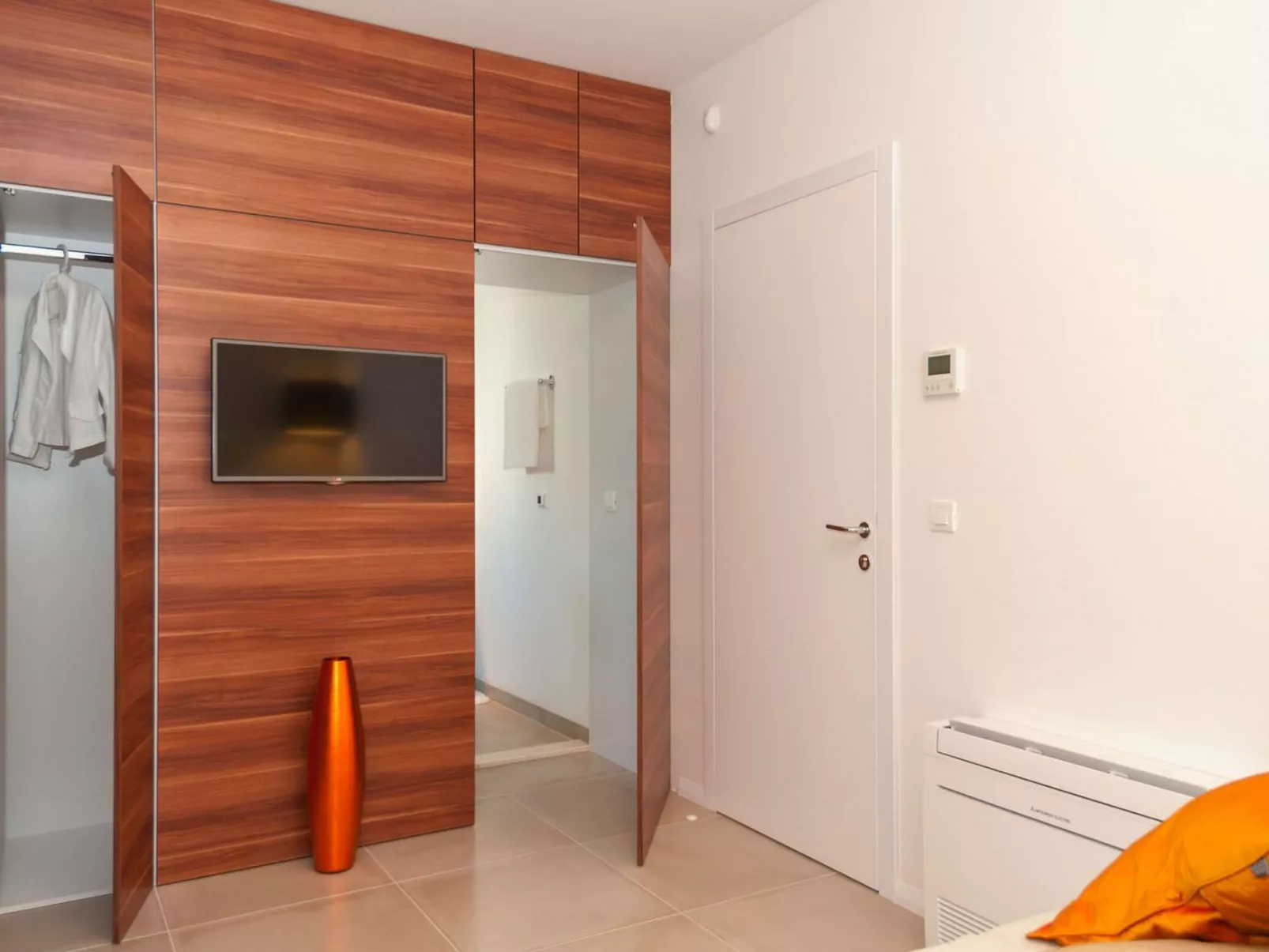 Luxuriöse Villa Rose am Strand mit Pool-Image-tags.info