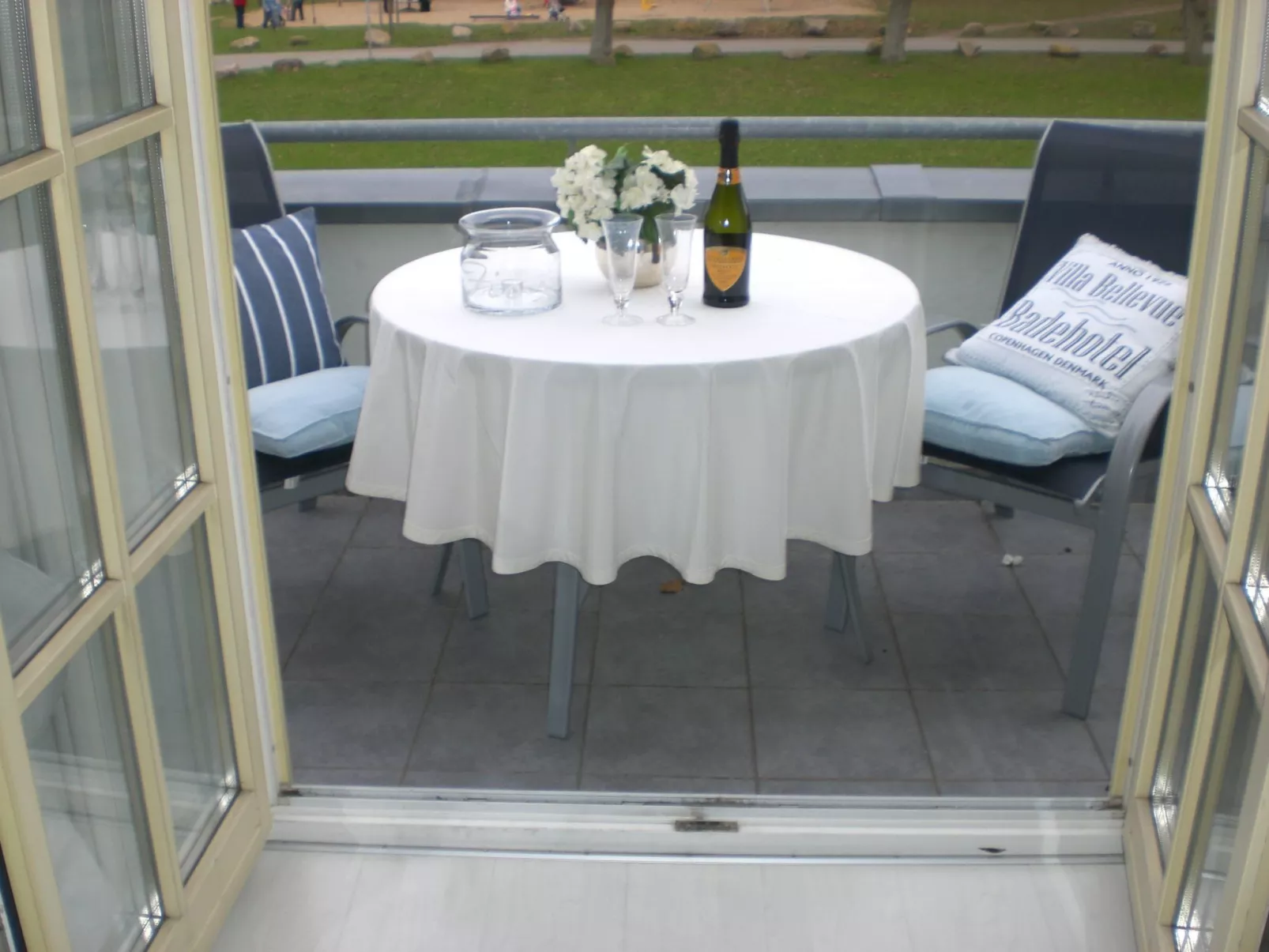 Große Ferienwohnung Morgensünn-am-Strand - Buiten