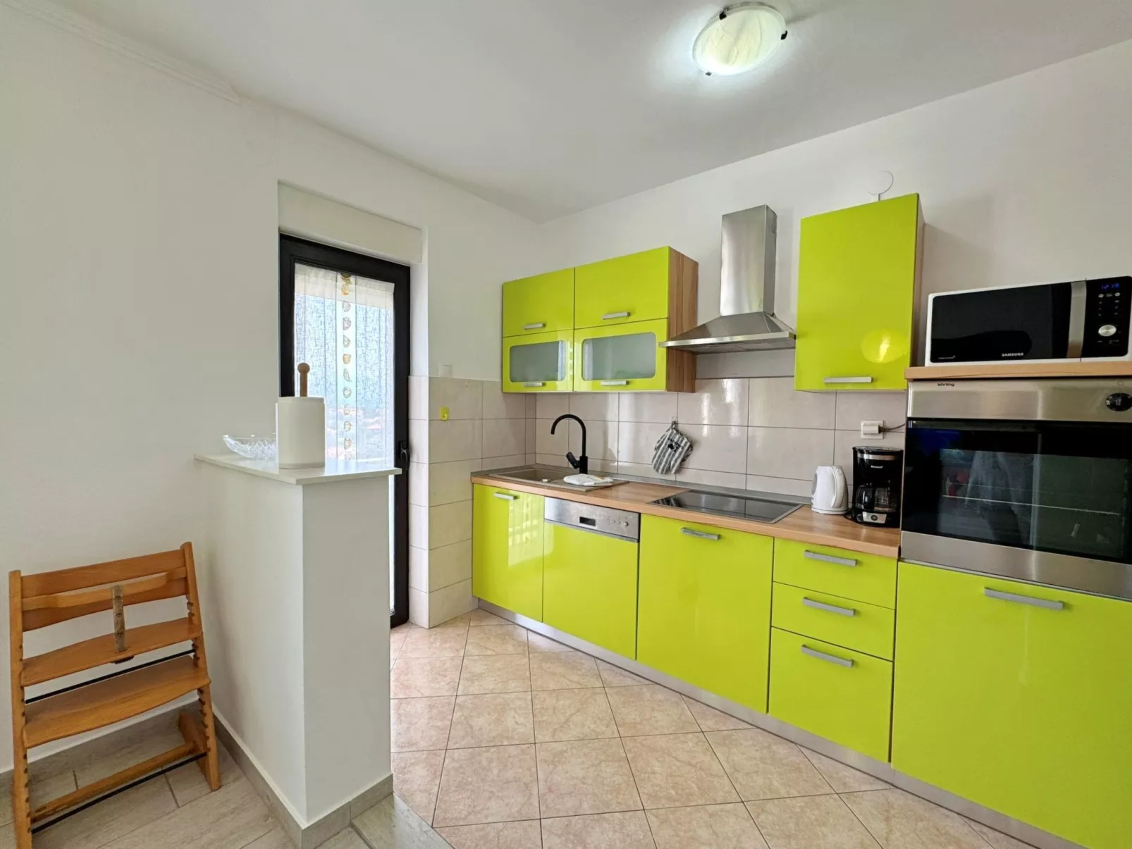 Apartment Rozi-Binnen