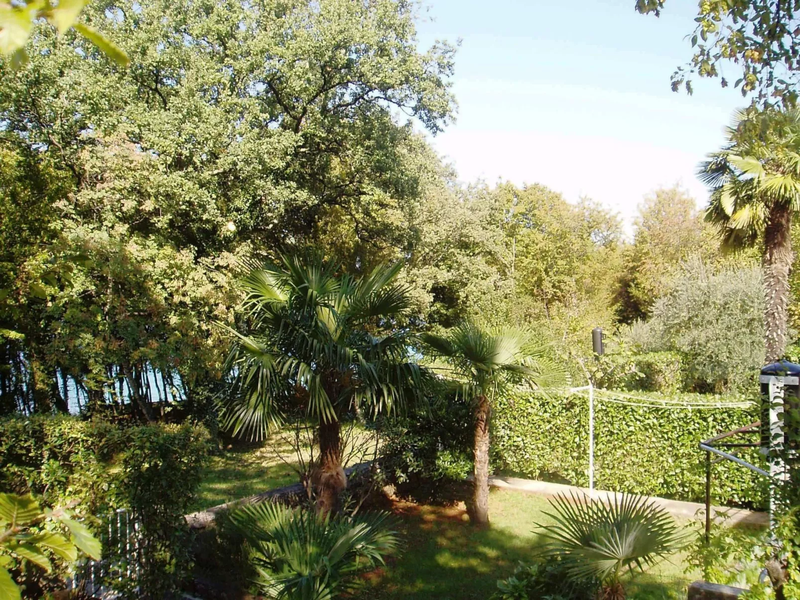 Wohnung "Villa Karmen" direkt am Strand-Buiten