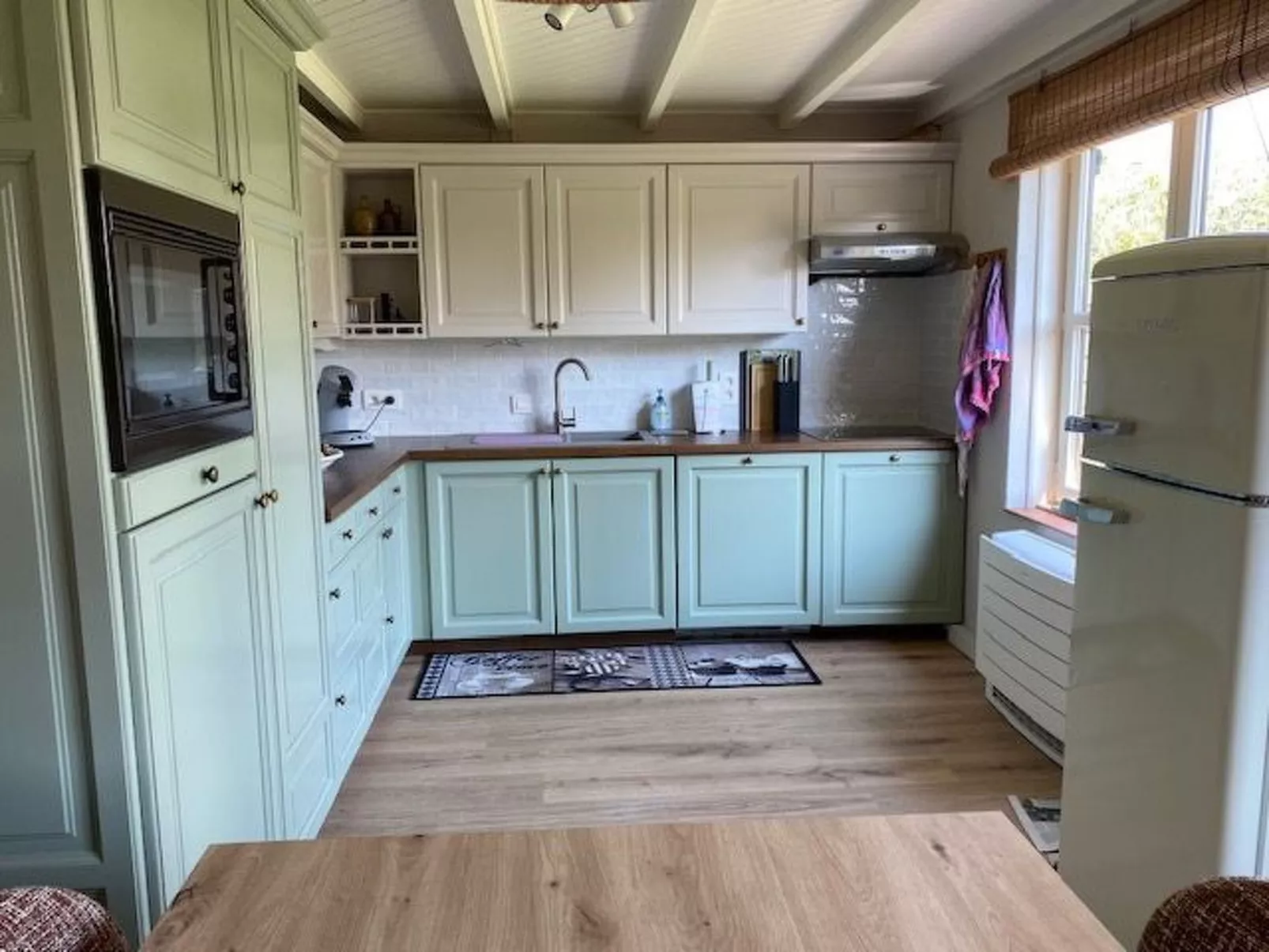 Zonnewind in der Nähe von Dünen und Wald-Image-tags.info