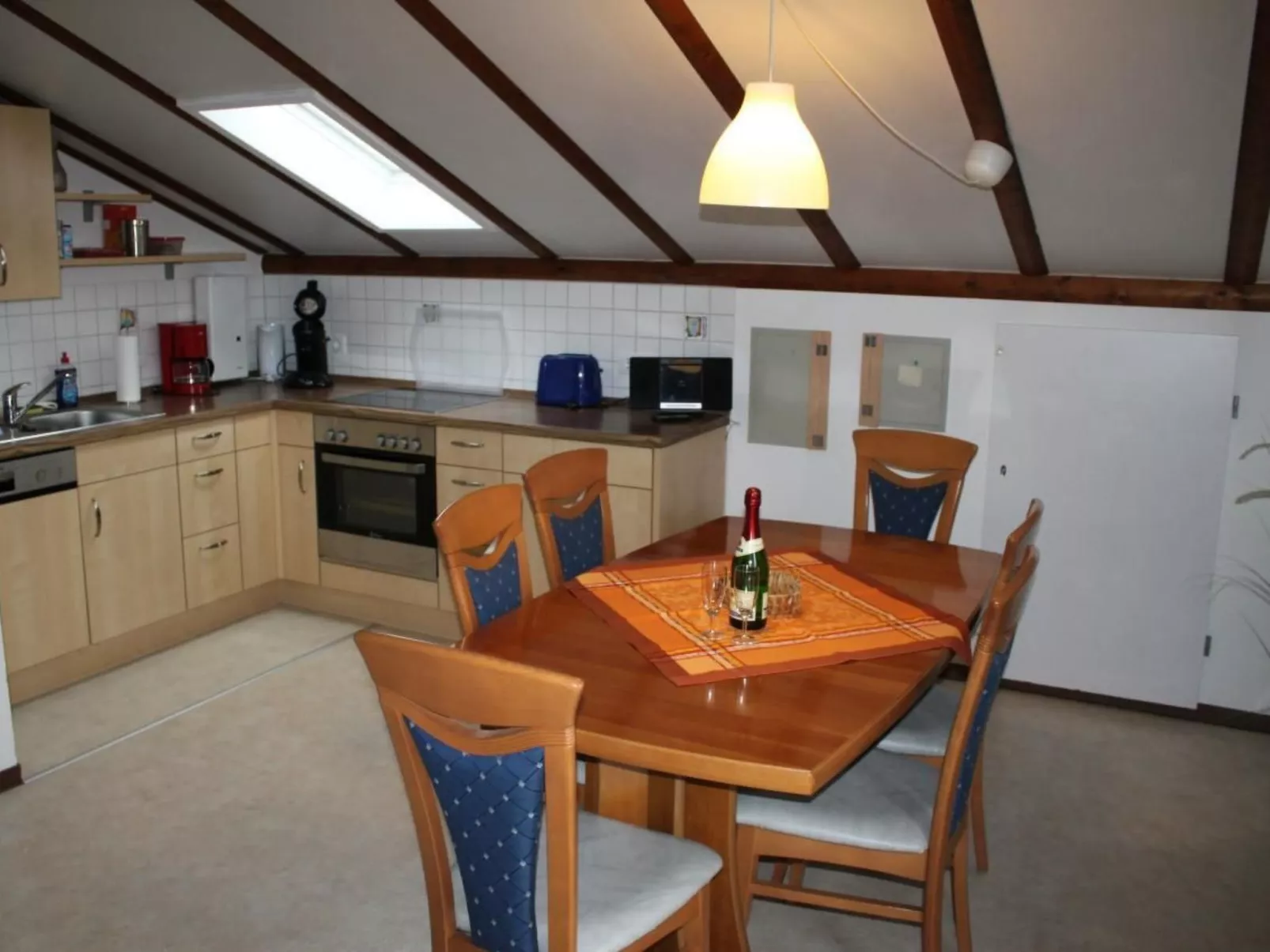 Haus Aschenputtel-Binnen