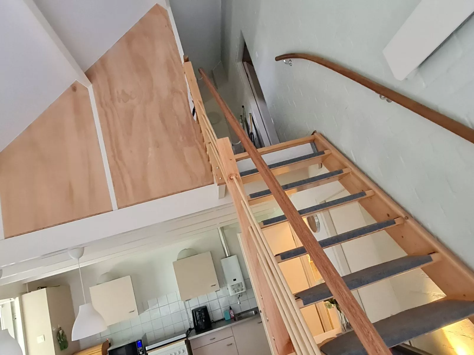 "Buurtweg 121"-Binnen