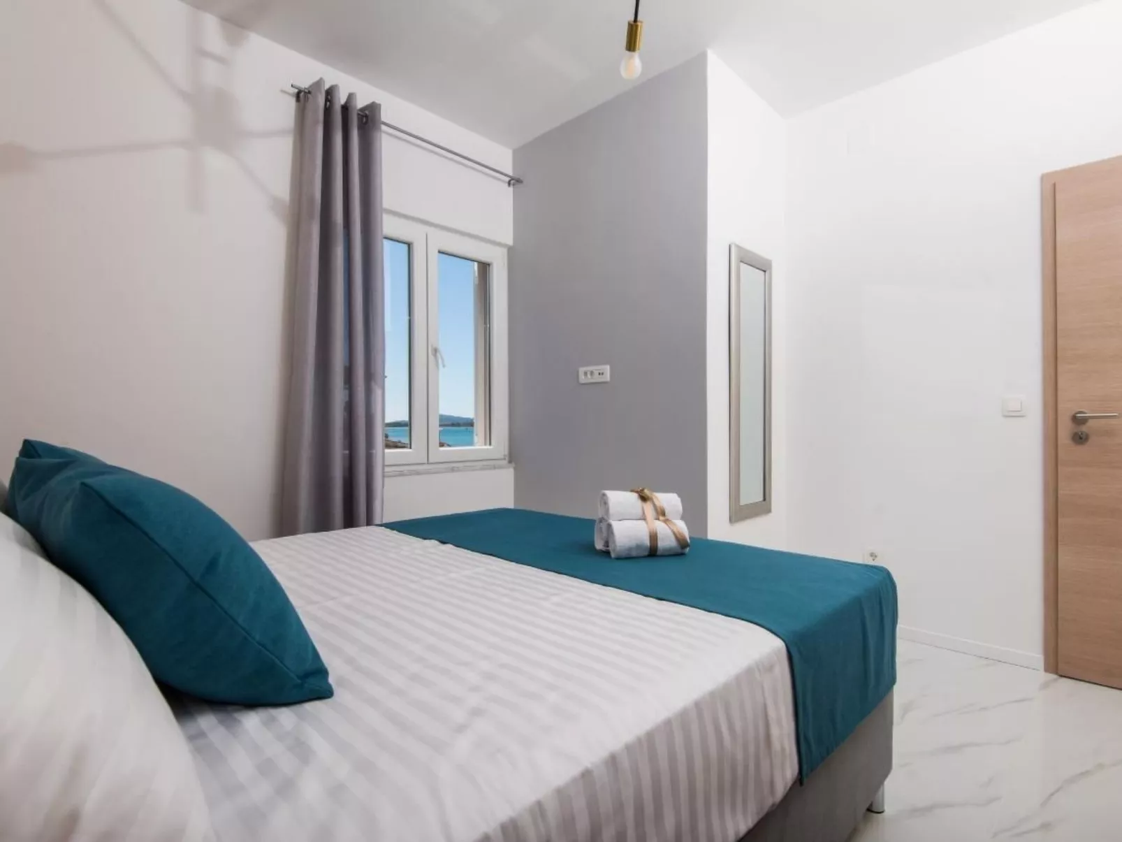 In Turanj mit Grill-Binnen