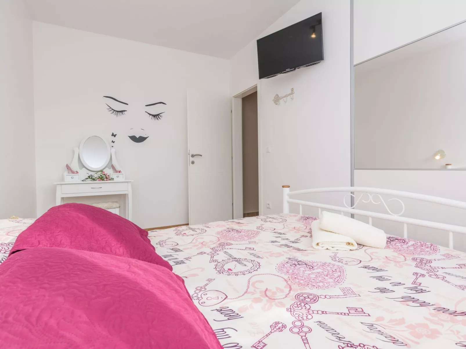 Villa Mia mit beheiztem Pool -von TA Leut Agency-Binnen