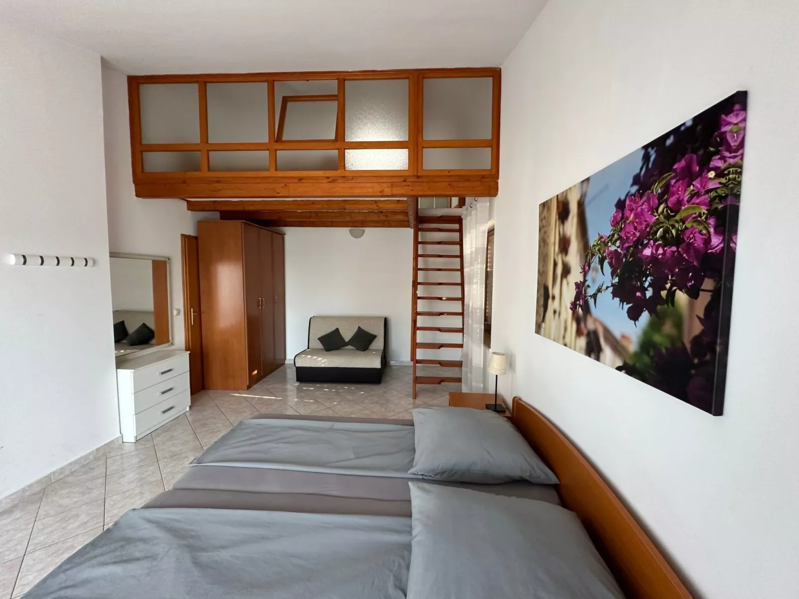 In ruhiger Lage mit Balkon-Binnen