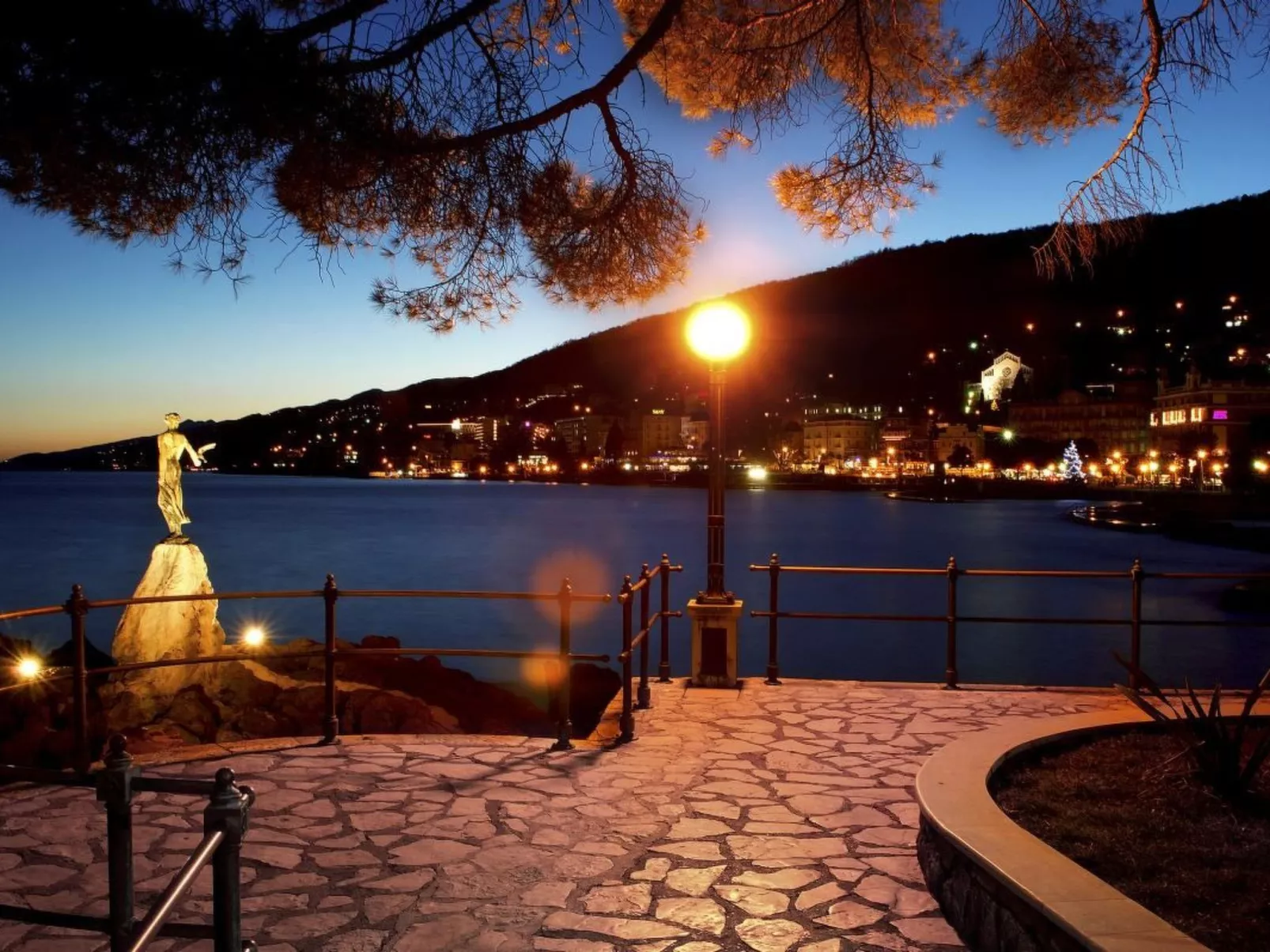 Villa Ella, traditionelles mediterranes Steinhaus-Buiten