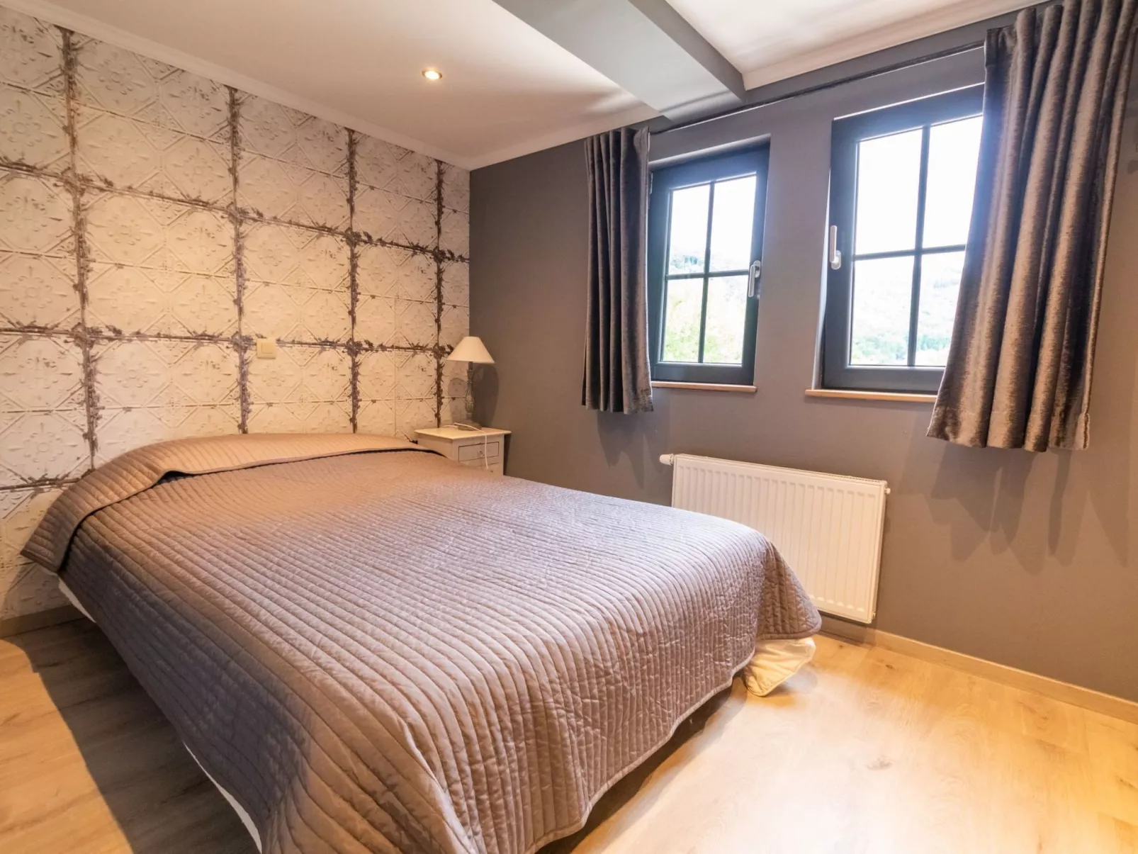 7p jacuzzi seeblick-Binnen