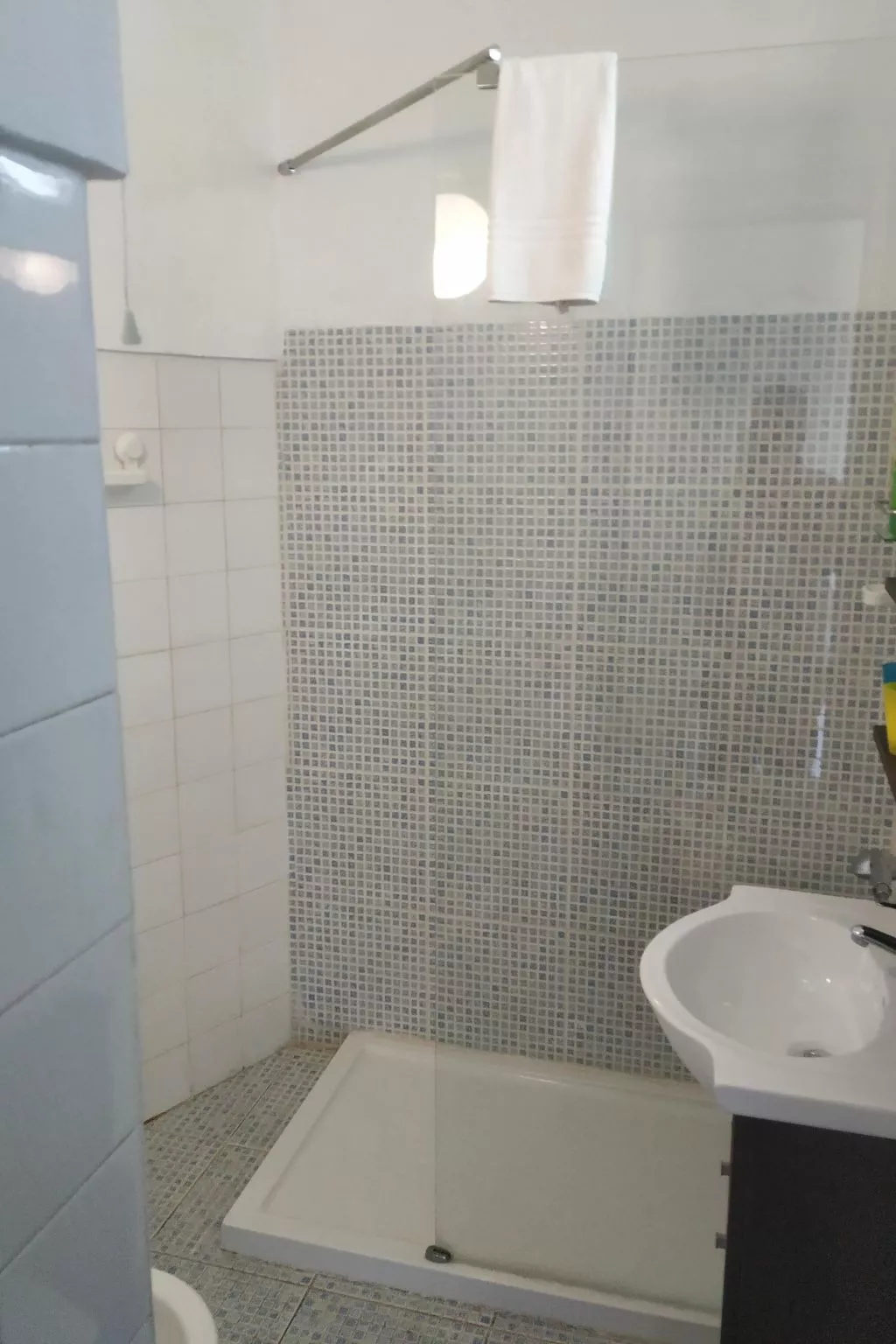 Schöne Wohnung in Azenhas Mar mit großem Garten-Binnen