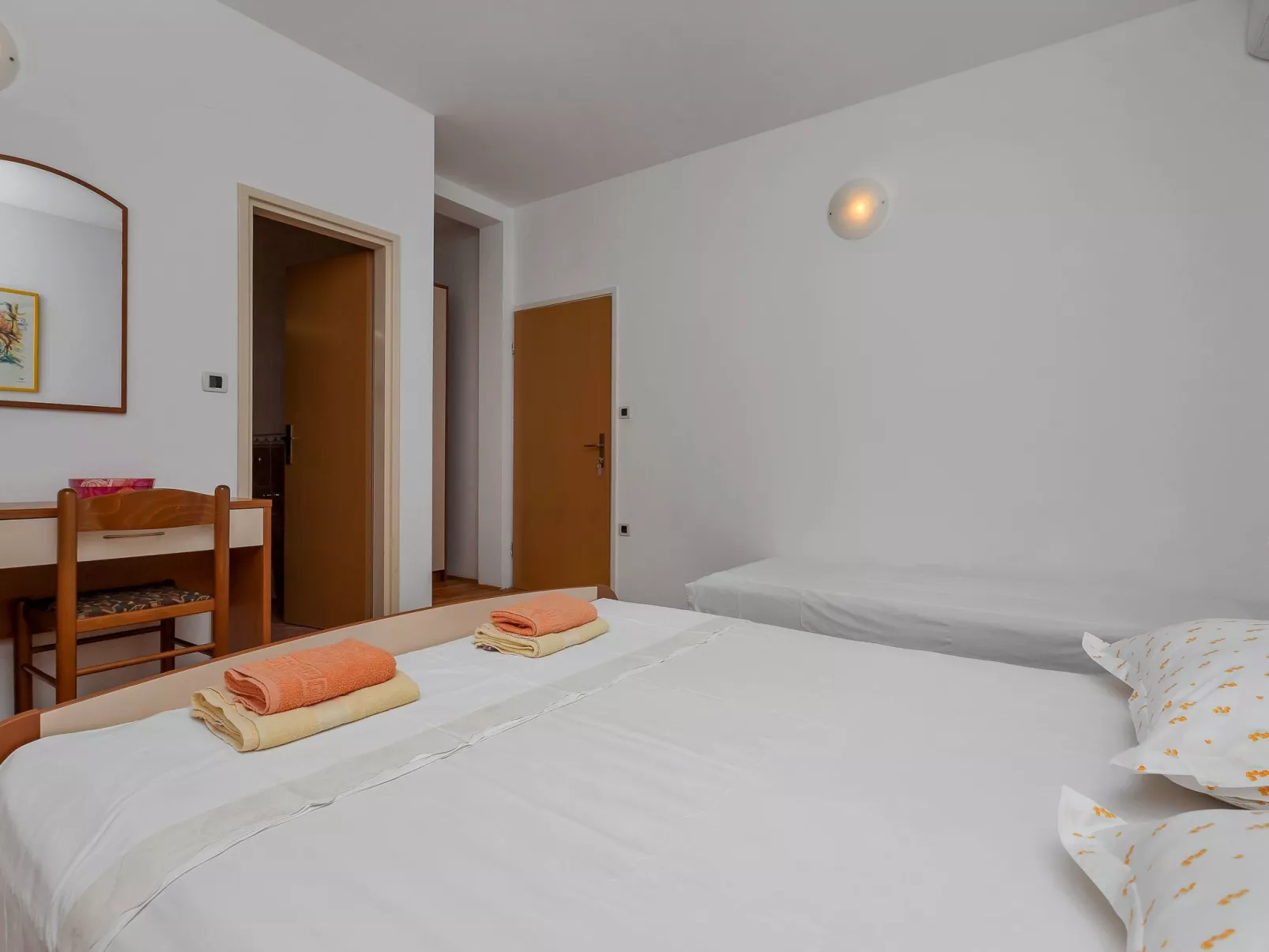 ★4Schlafzimmer★Freies Parken★GroßerBalkon★Apt Bugenvilija-Image-tags.info