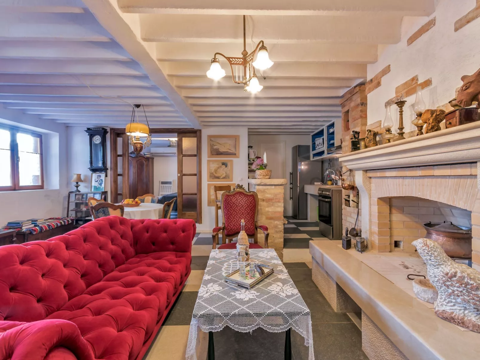 Hidden Heaven Private Resort - Beheizter Pool-Binnen