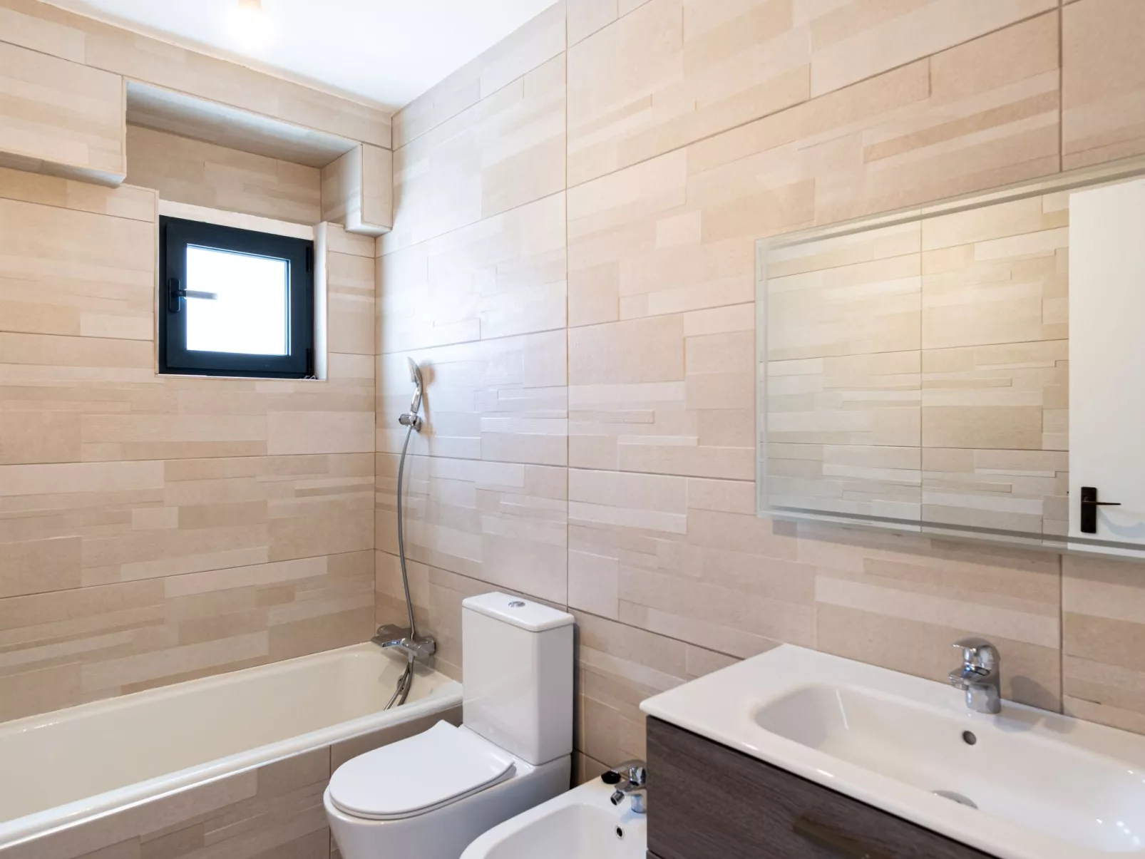 Aldeia Do Mar-Image-tags.info