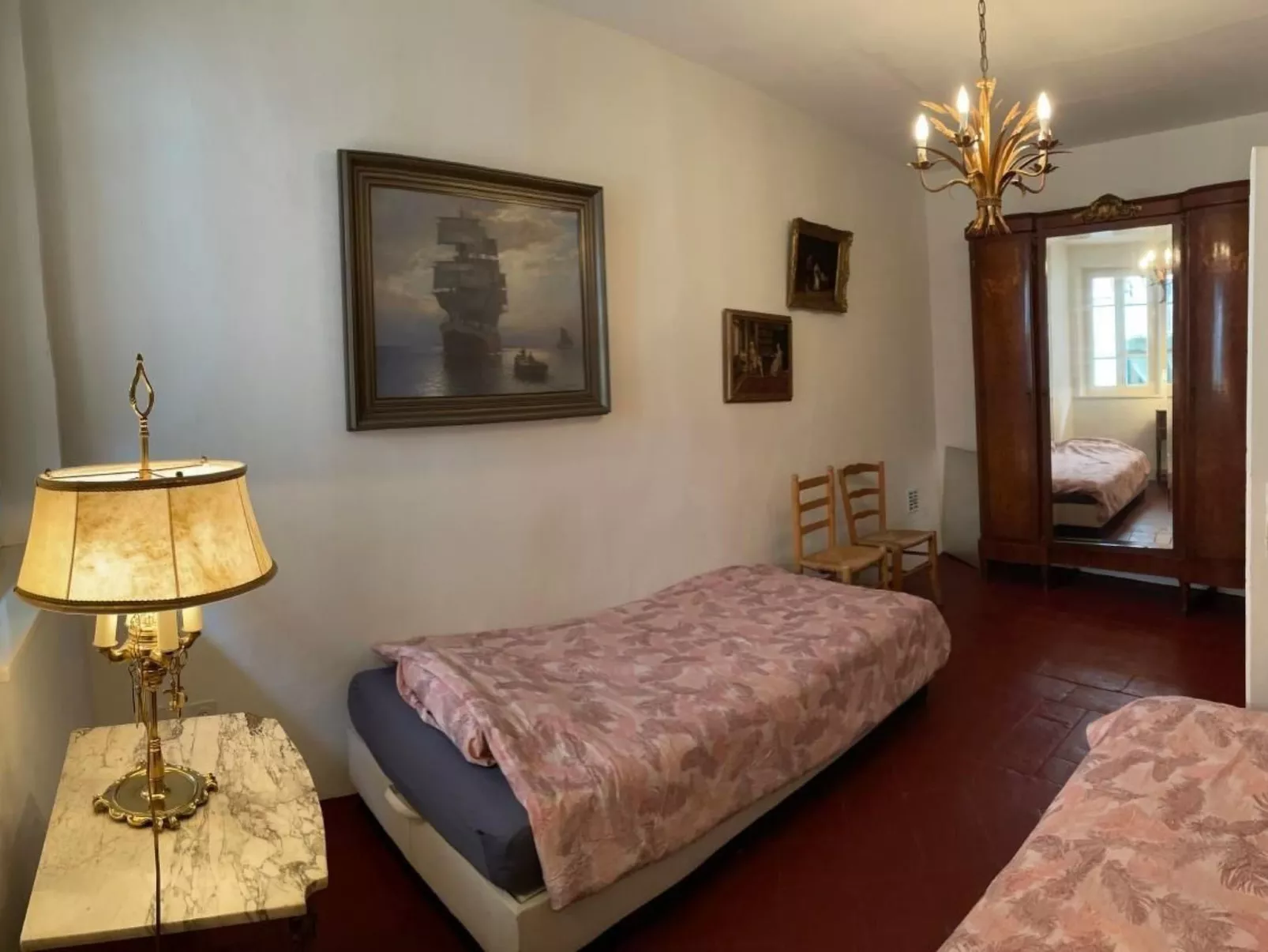 Palazzo Petraglio – grosszügiges Ferienhaus-Binnen