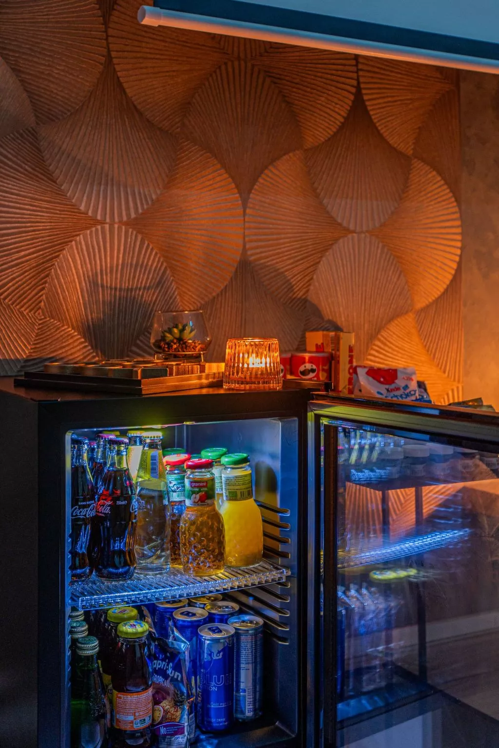 Ferienwohnung "Luxury Cinéphile"-Binnen