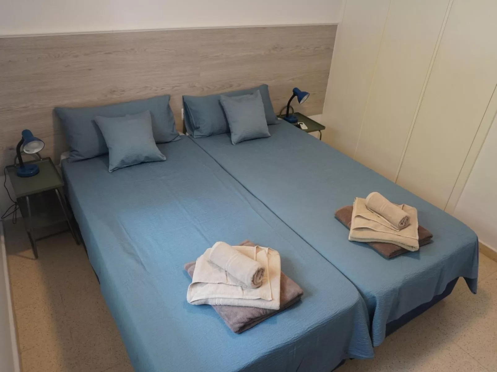 Skeleas2-Image-tags.info