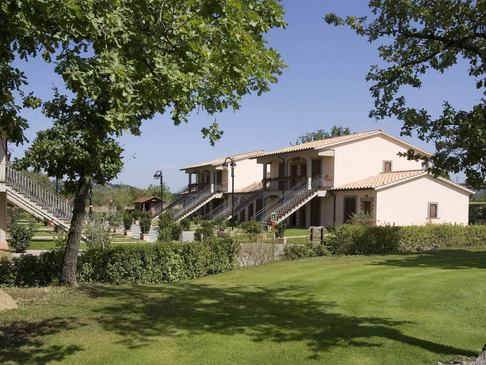 Unterkunft in Residenz mit Spa, Schwimmbad, Wi-Fi-Buiten