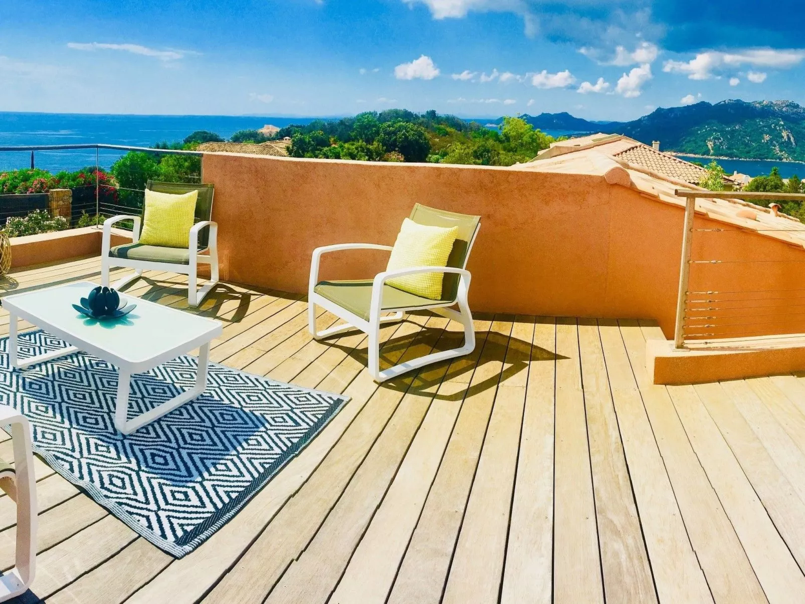 Villa Santa Giulia in Porto-Vecchio-Image-tags.info