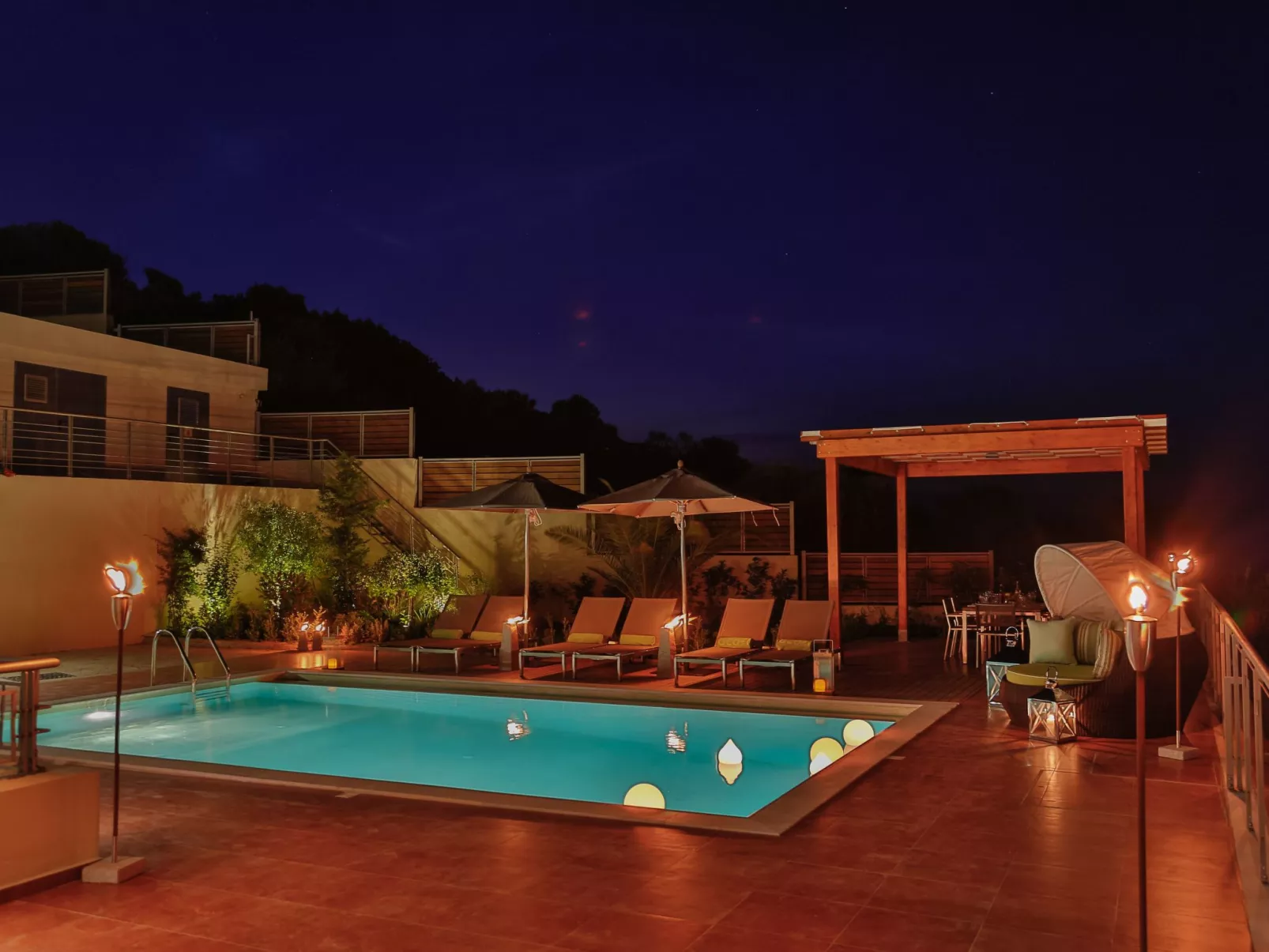 Mit Privatpool für 9 Personen ca. 200 m&sup2; in Pounta, Ägäis (Skiathos)-Buiten