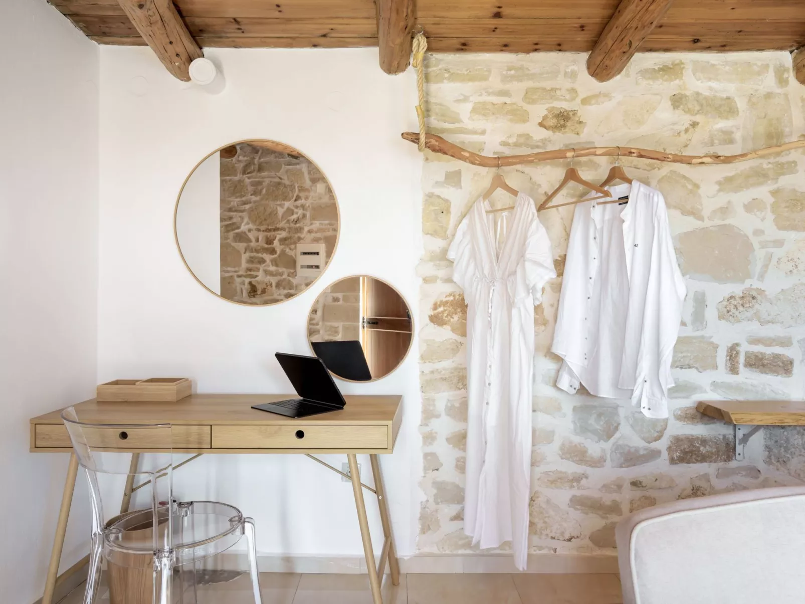 Neue Villa Myre 3, Privater Pool und 3 Wohnungen-Image-tags.info