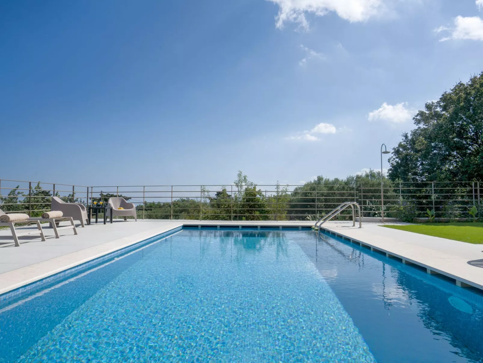 Villa Alya I "Beheizter" Pool, Luxus und Meerblick-Image-tags.info