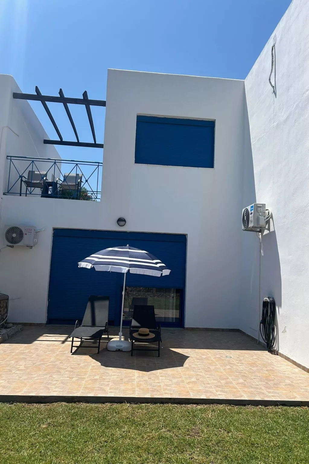 Villa Poseidon Blau-Buiten