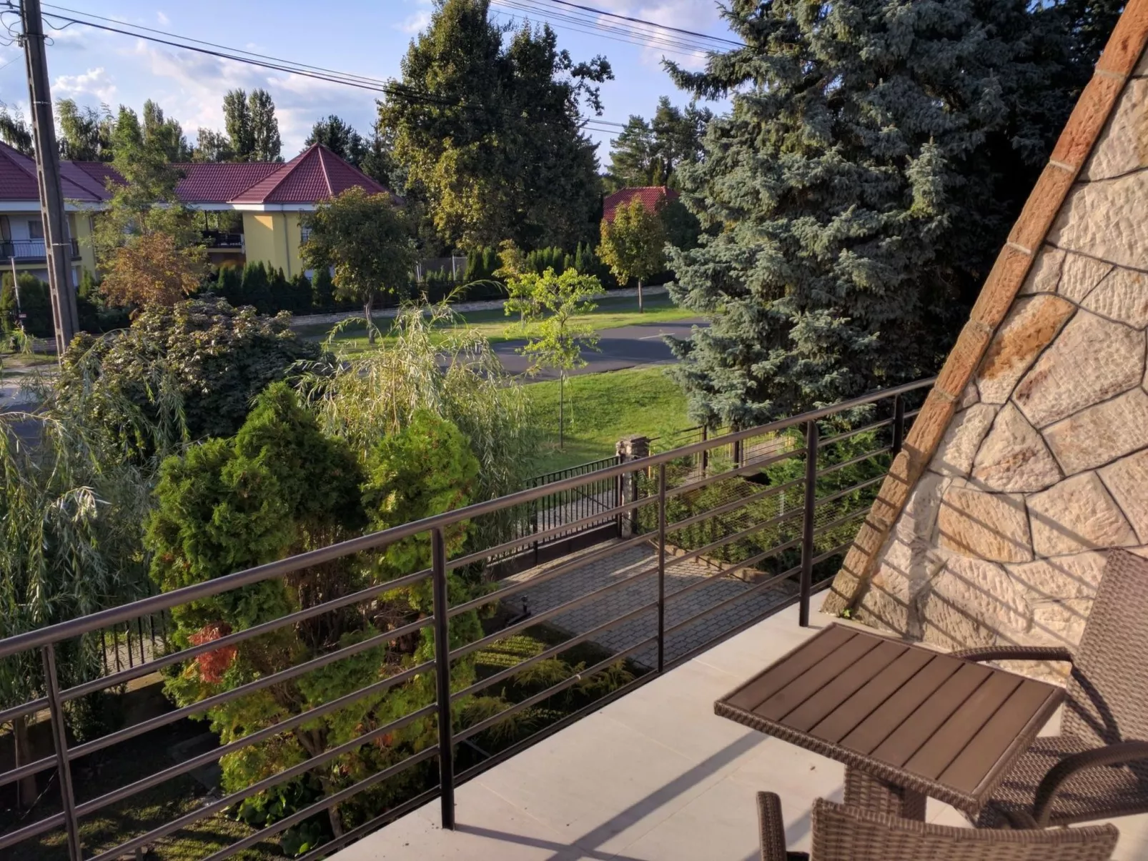 Doppelhaushälfte für sechs Personen mit Garten-Buiten