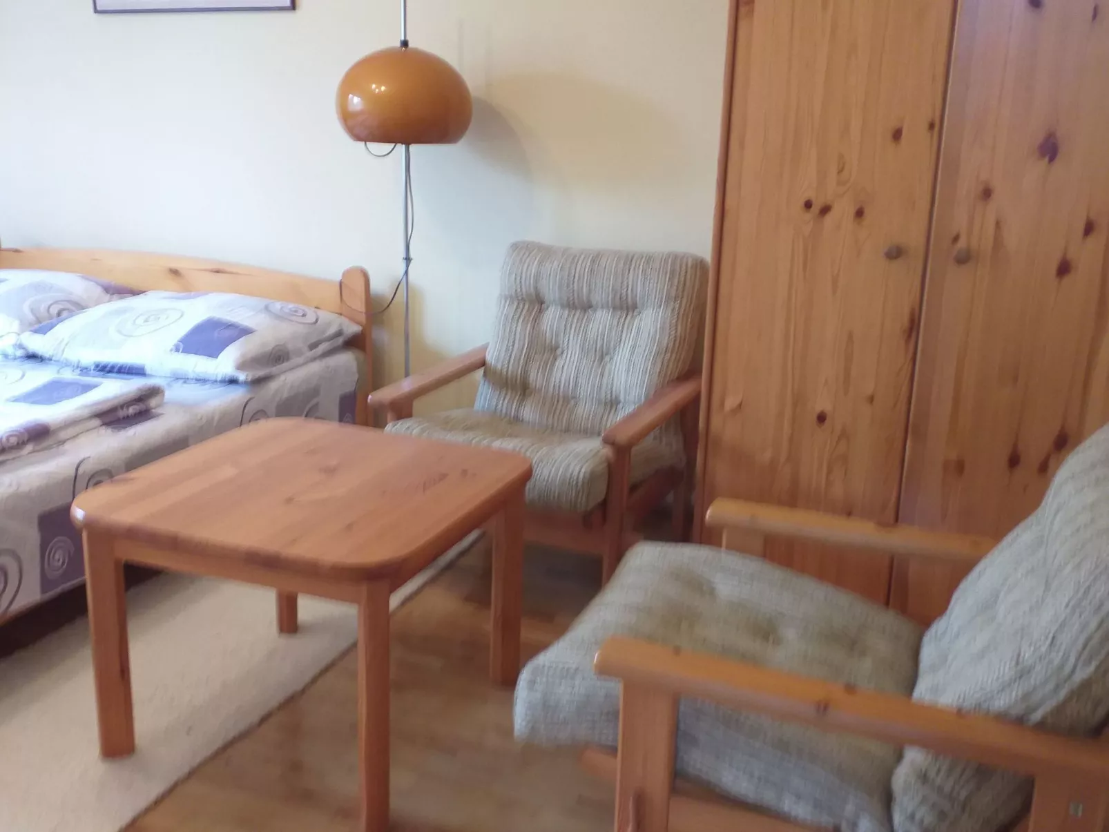 Bequem eingerichtetes Familienhaus für 8 Personen-Image-tags.info