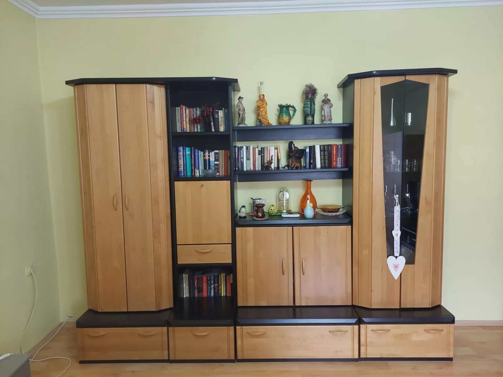 Schönes Ferienhaus mit Pool in ruhiger Lage-Binnen