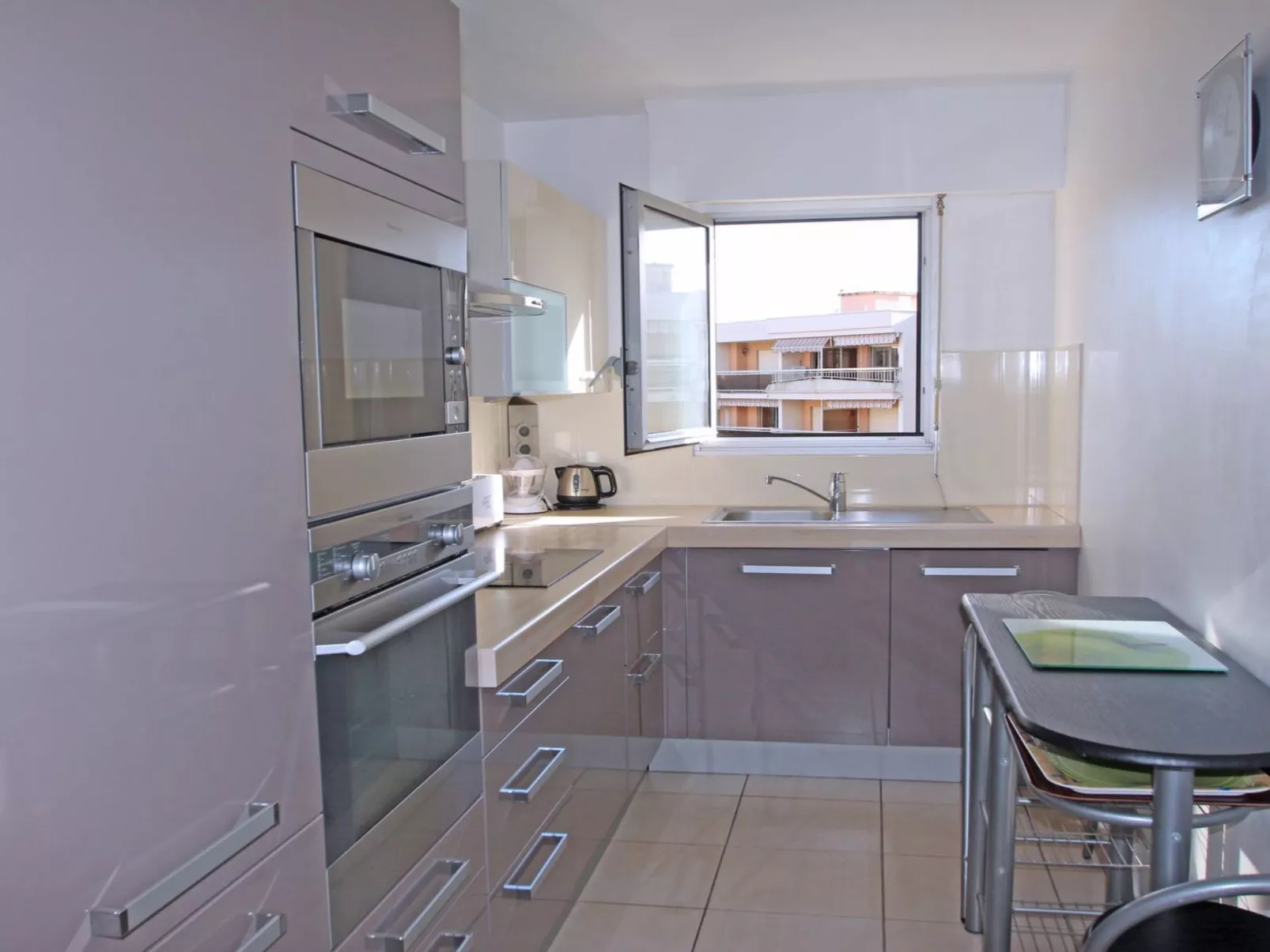 Wohnung für 5 Pers. mit Klimaanlage im Zentrum von Ste Maxime-Binnen