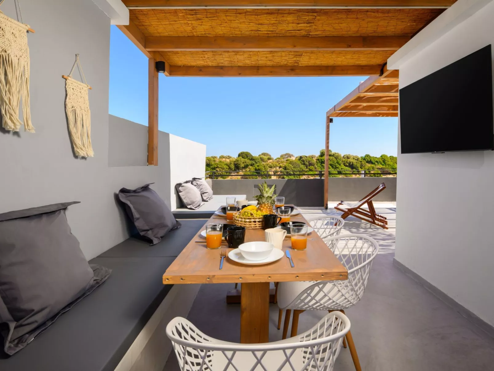 Armonikon Pool Villa 3-Binnen