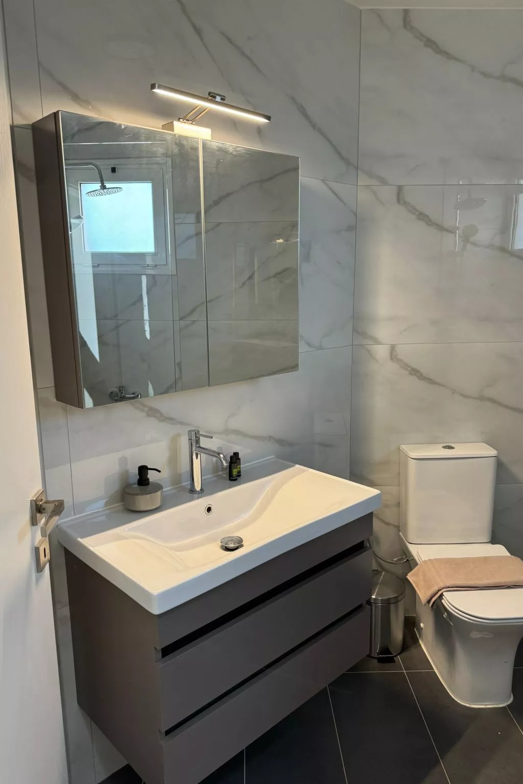 "Panor Villas" mit eigenem Pool-Image-tags.info