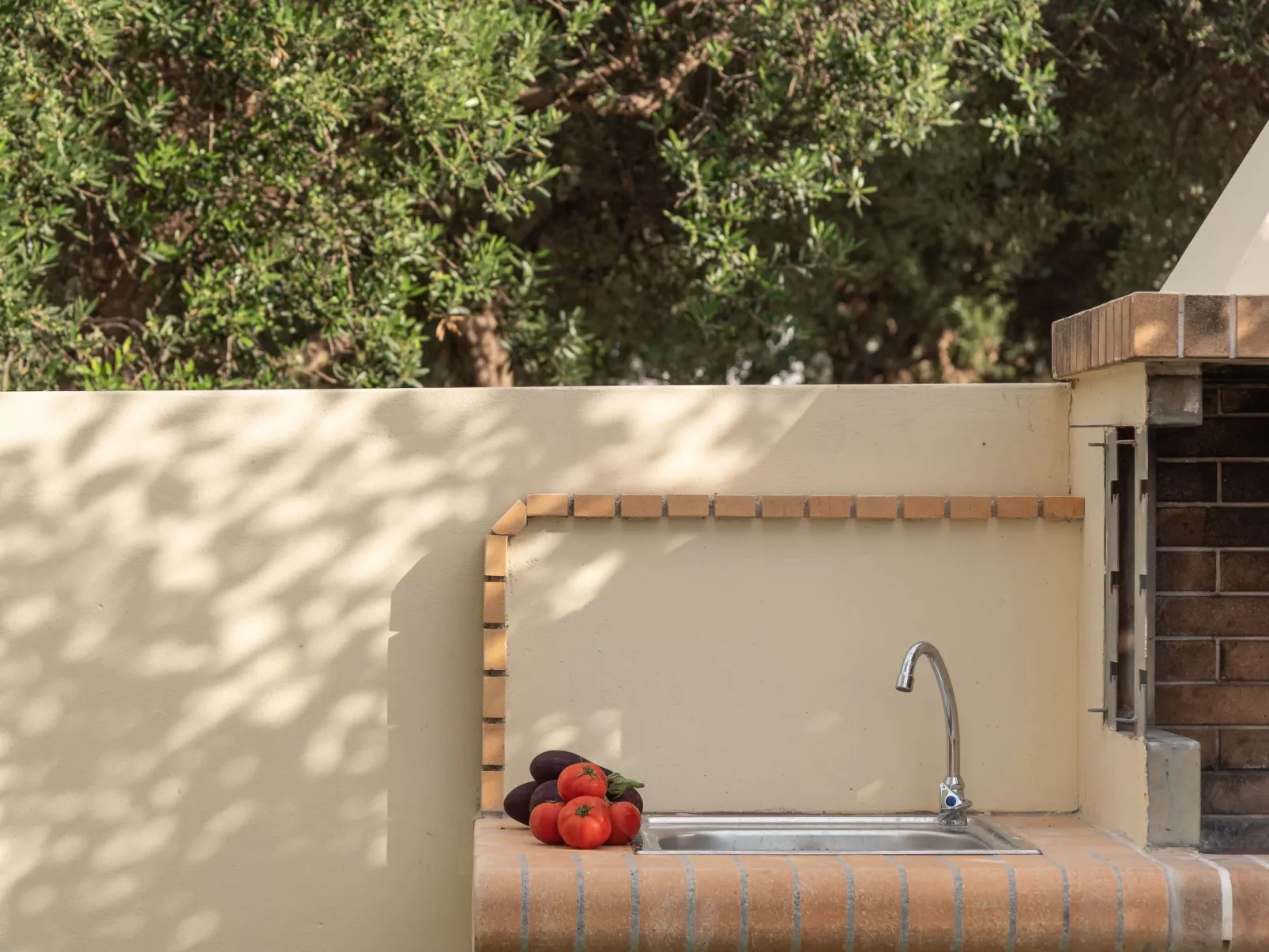 Ferienvilla "Rousa" mit Bergblick-Buiten