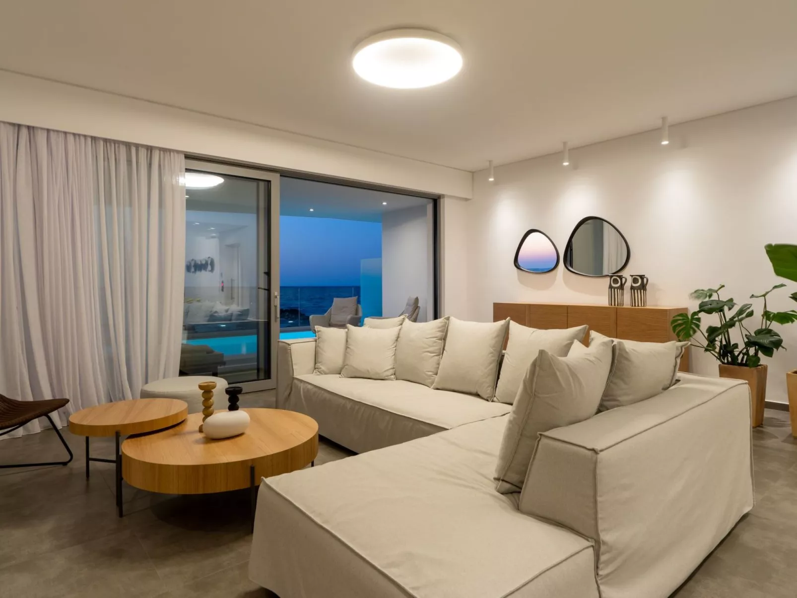 Dias Blaue Villa-Image-tags.info