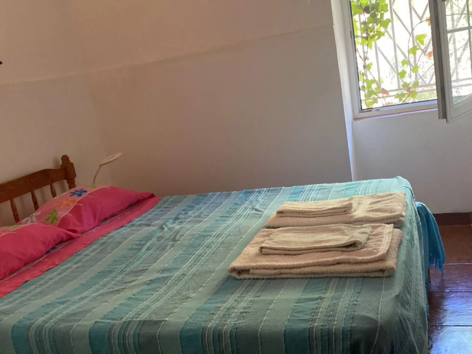 Mit Pool und 5 Schlafzimmern für 10 Personen.-Binnen